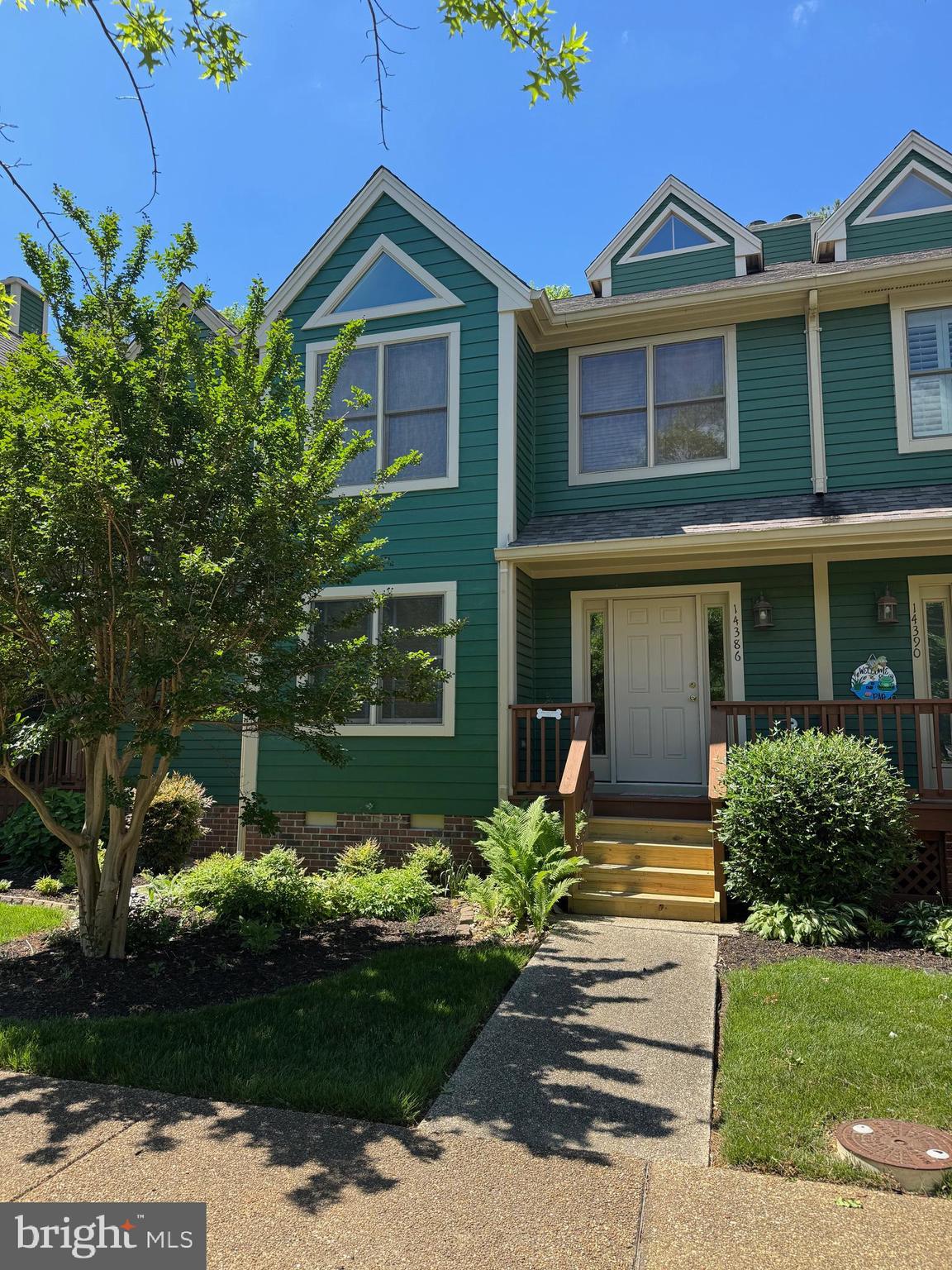 MILL CREEK CONDOMINIUMS - Residential Lease