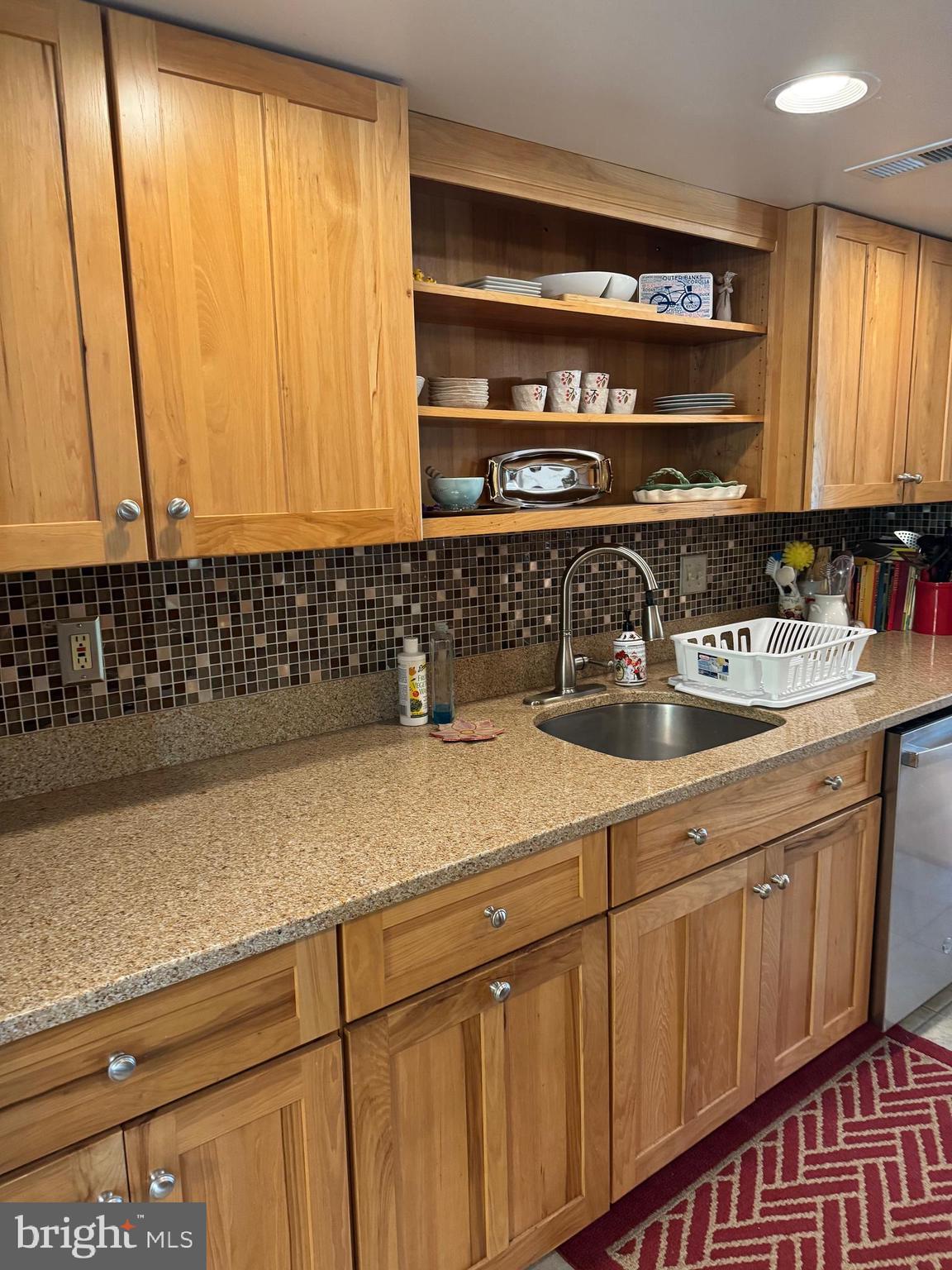 MILL CREEK CONDOMINIUMS - Residential Lease