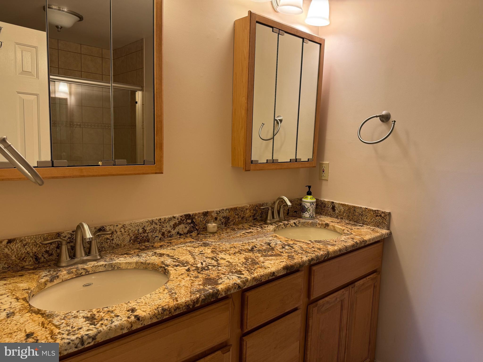 MILL CREEK CONDOMINIUMS - Residential Lease