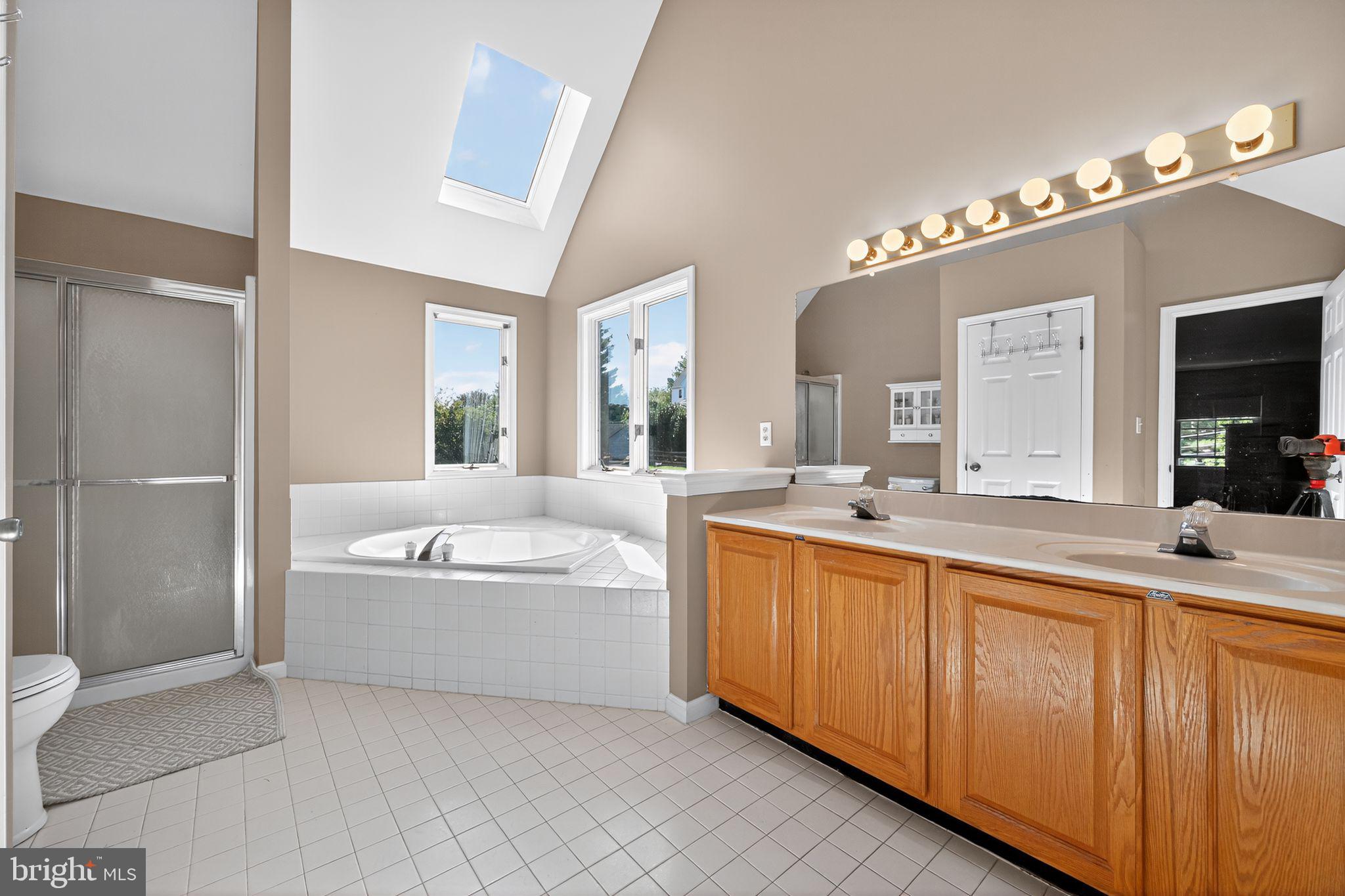 SHAMONA RIDGE - Residential