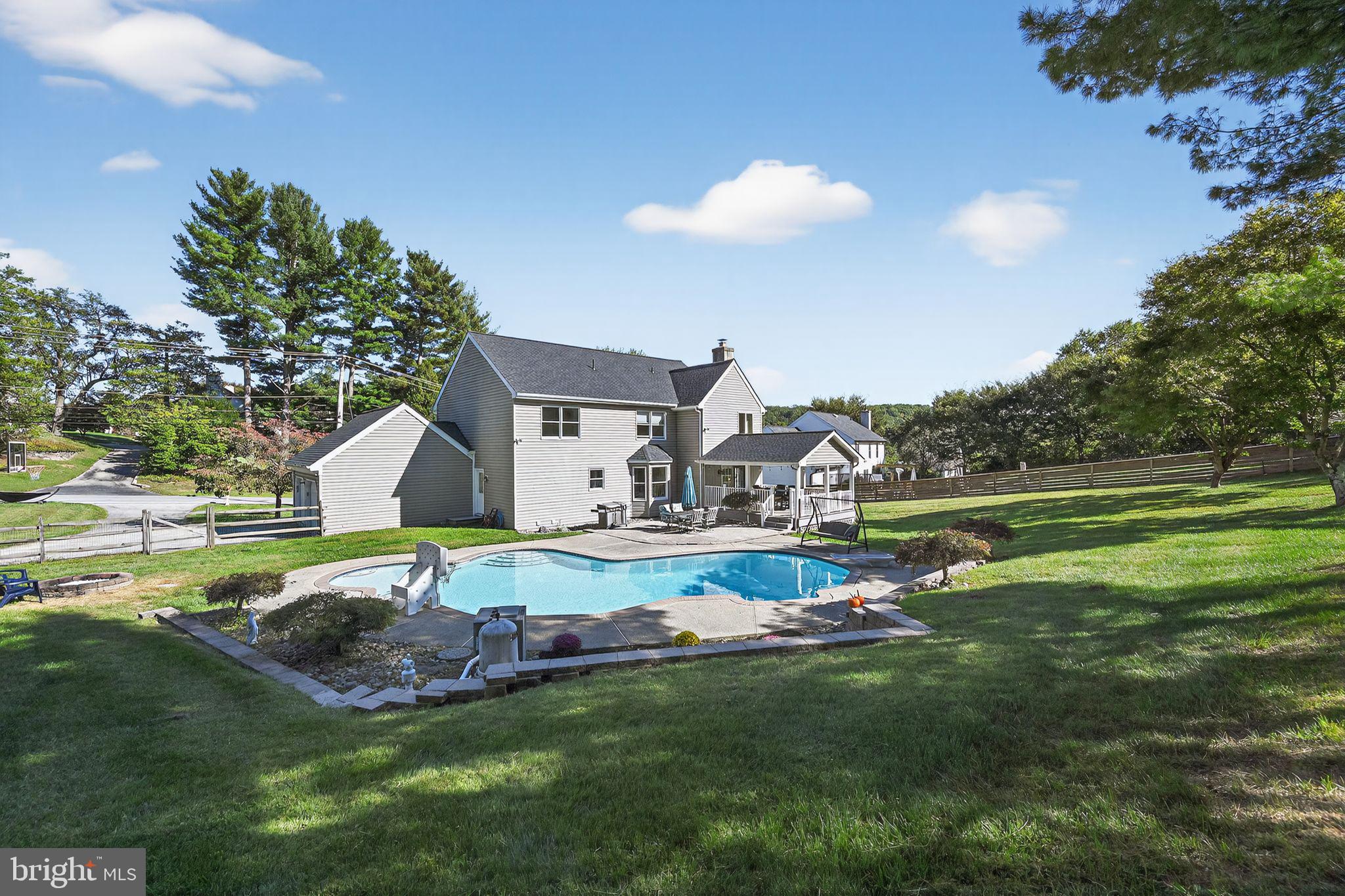 SHAMONA RIDGE - Residential