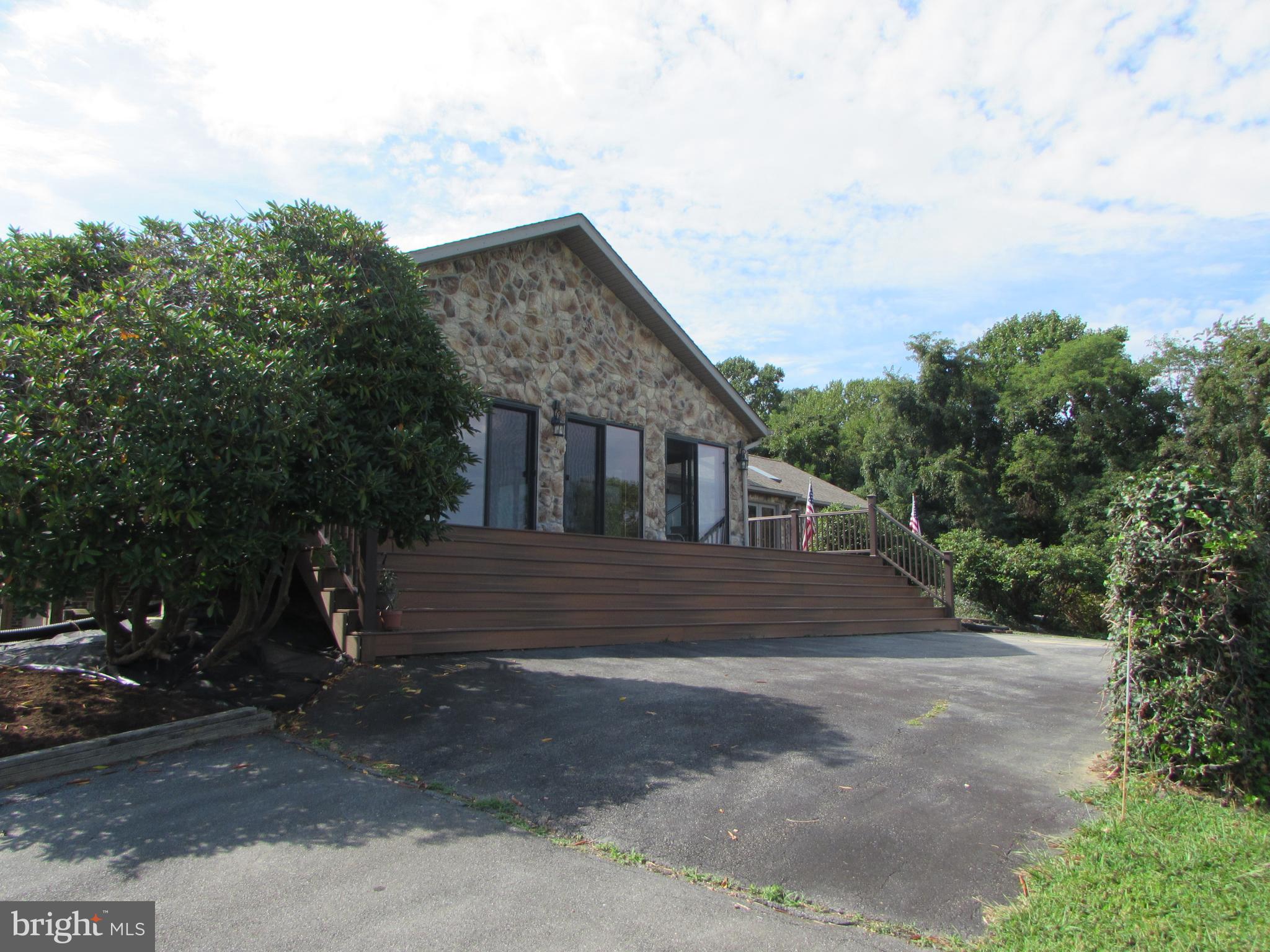 CHESAPEAKE OVERLOOK - Residential