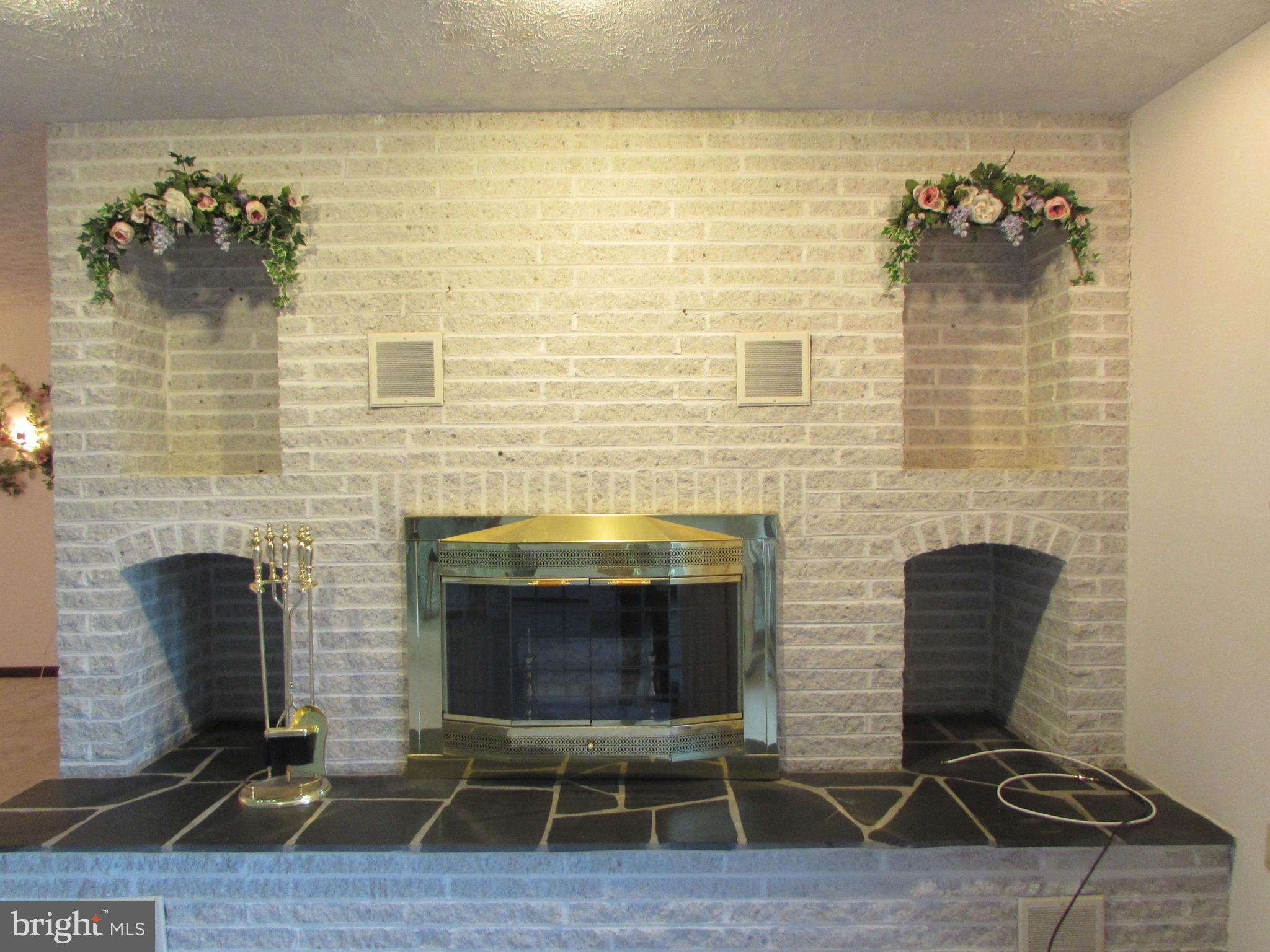 CHESAPEAKE OVERLOOK - Residential