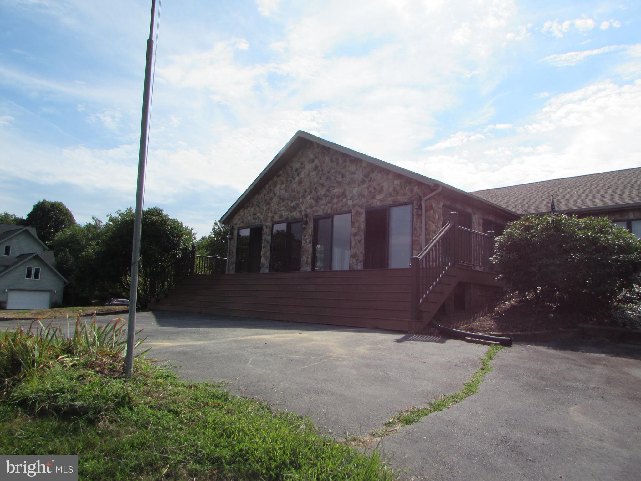 CHESAPEAKE OVERLOOK - Residential