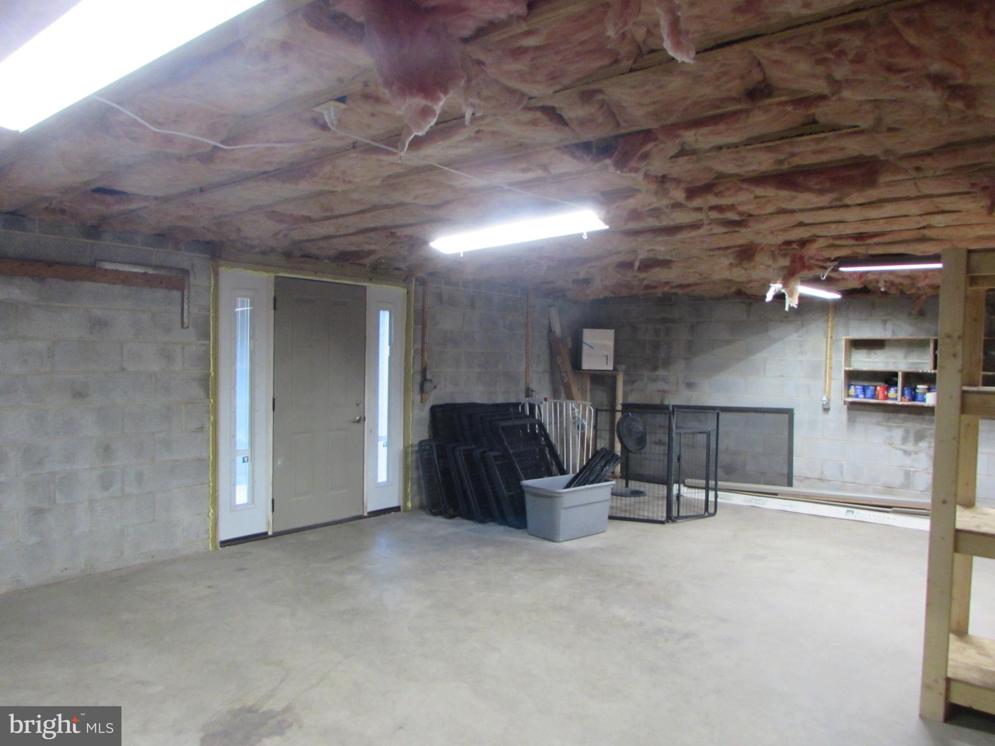 CHESAPEAKE OVERLOOK - Residential