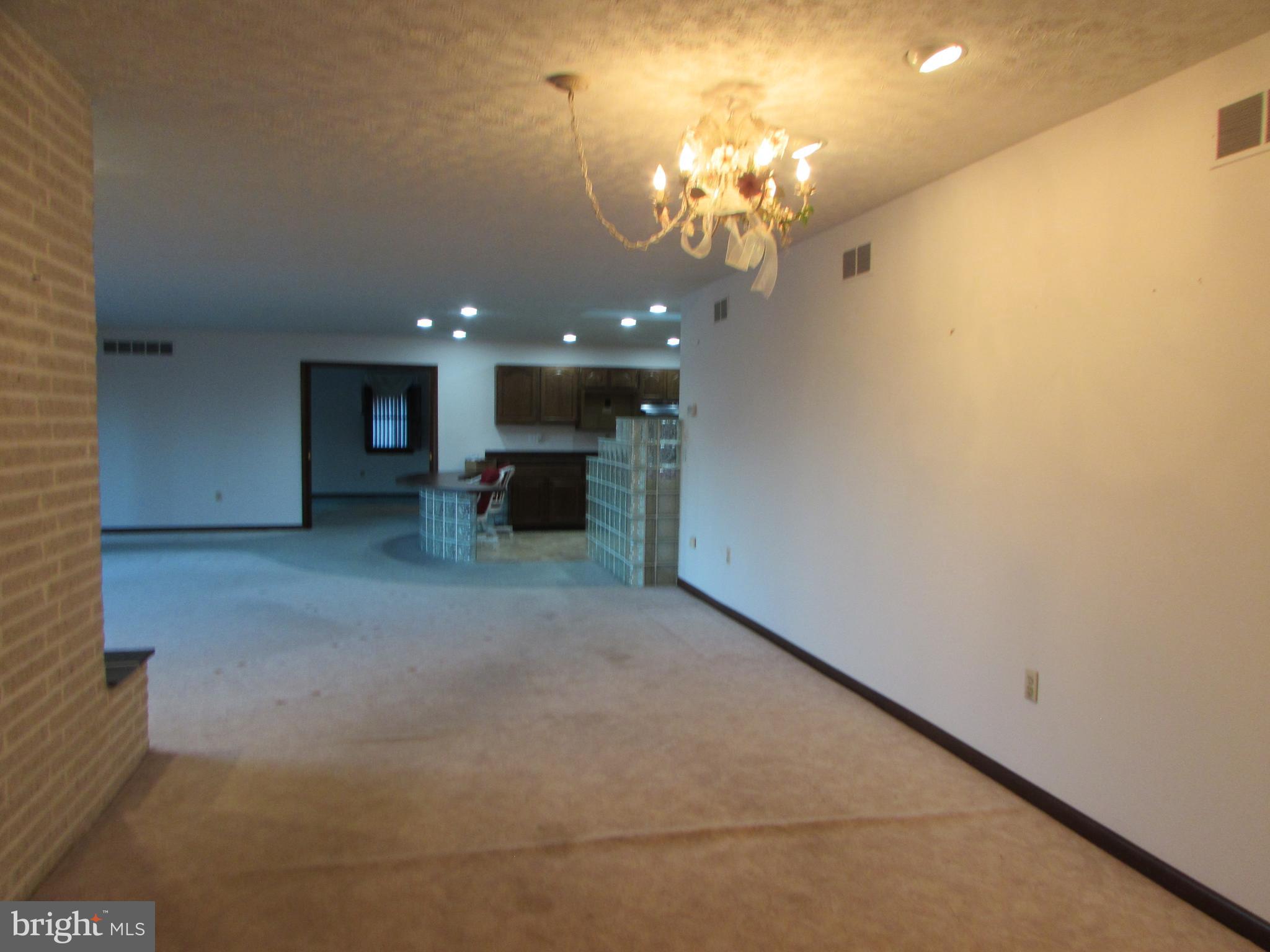 CHESAPEAKE OVERLOOK - Residential