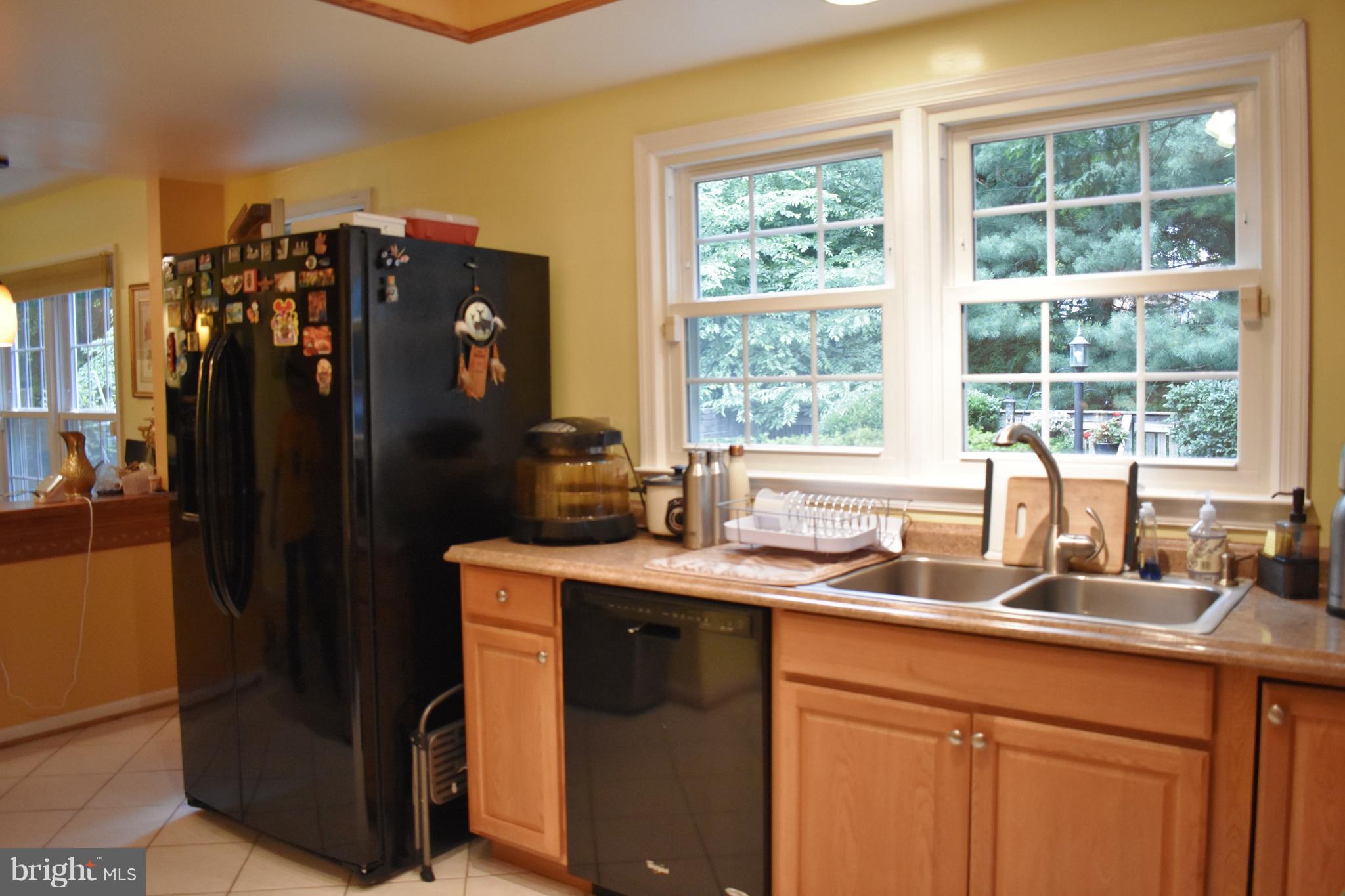 RUXTON PLACE - Residential Lease