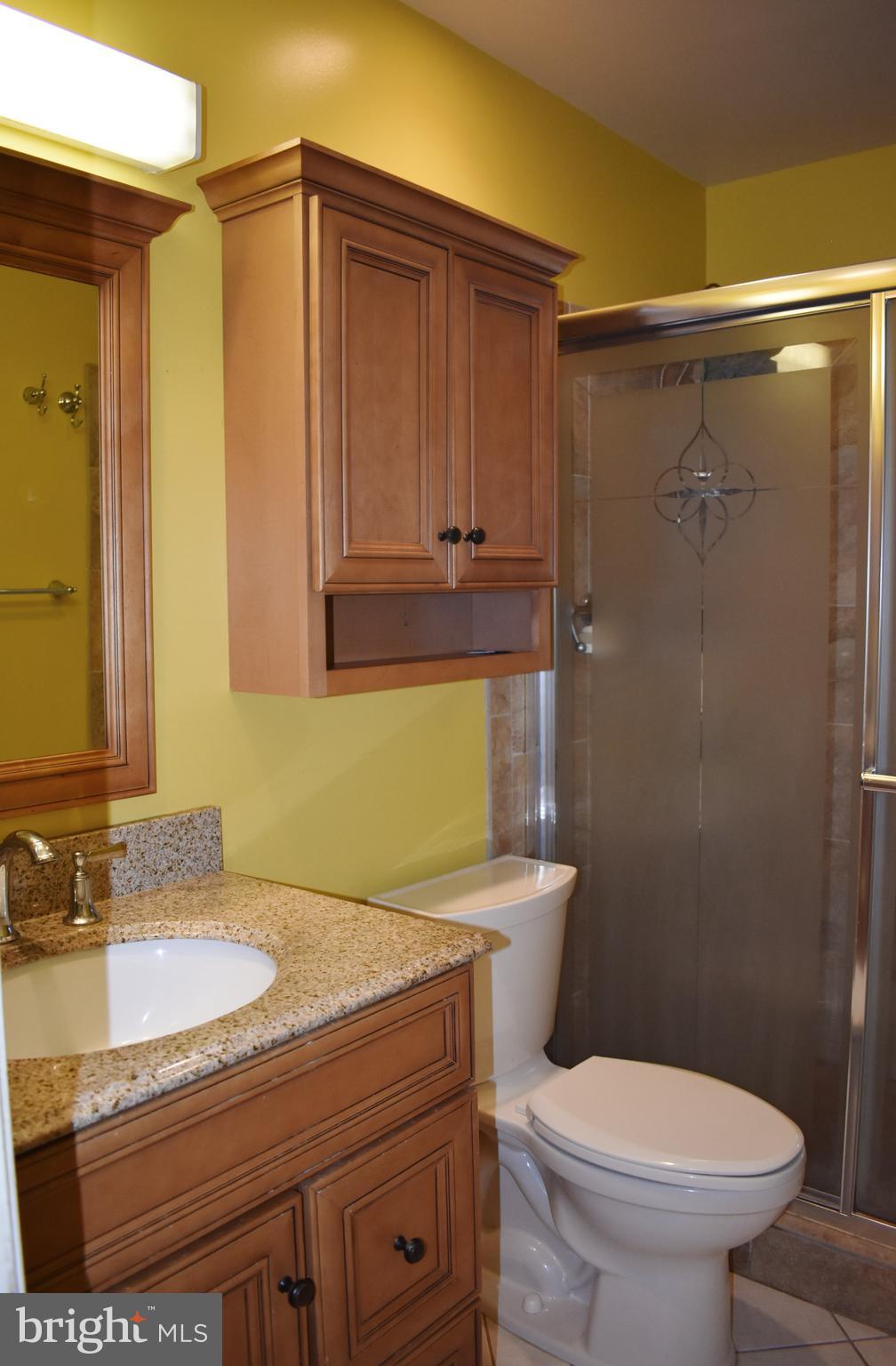 RUXTON PLACE - Residential Lease