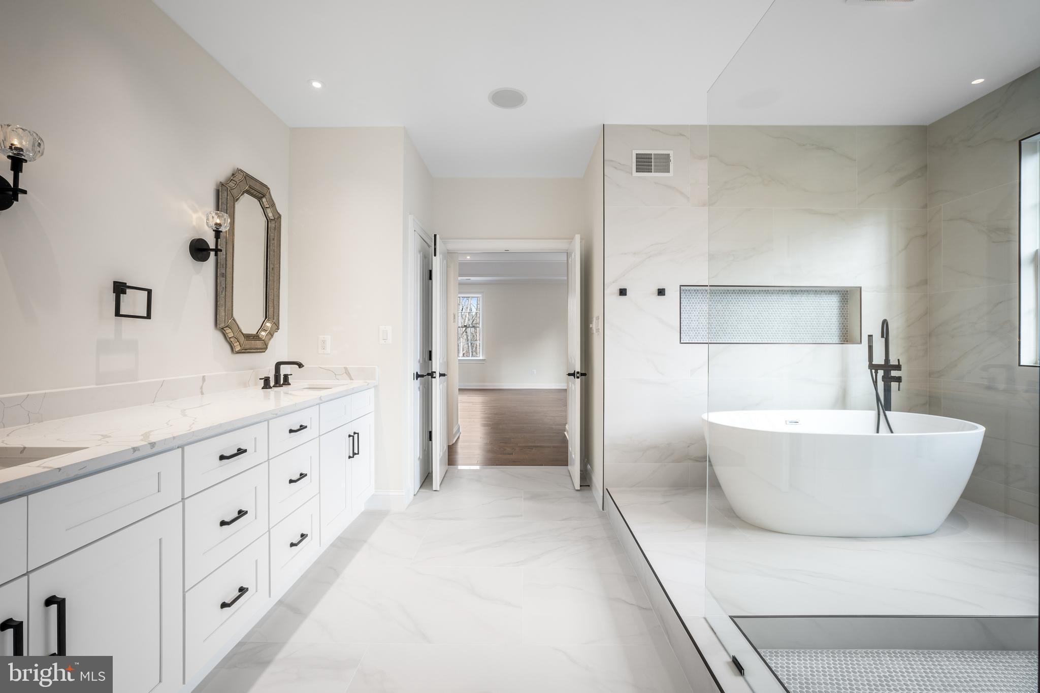 CLARKSVILLE HUNT - Residential