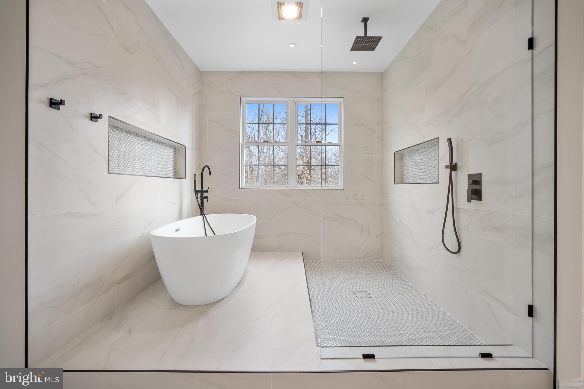 CLARKSVILLE HUNT - Residential