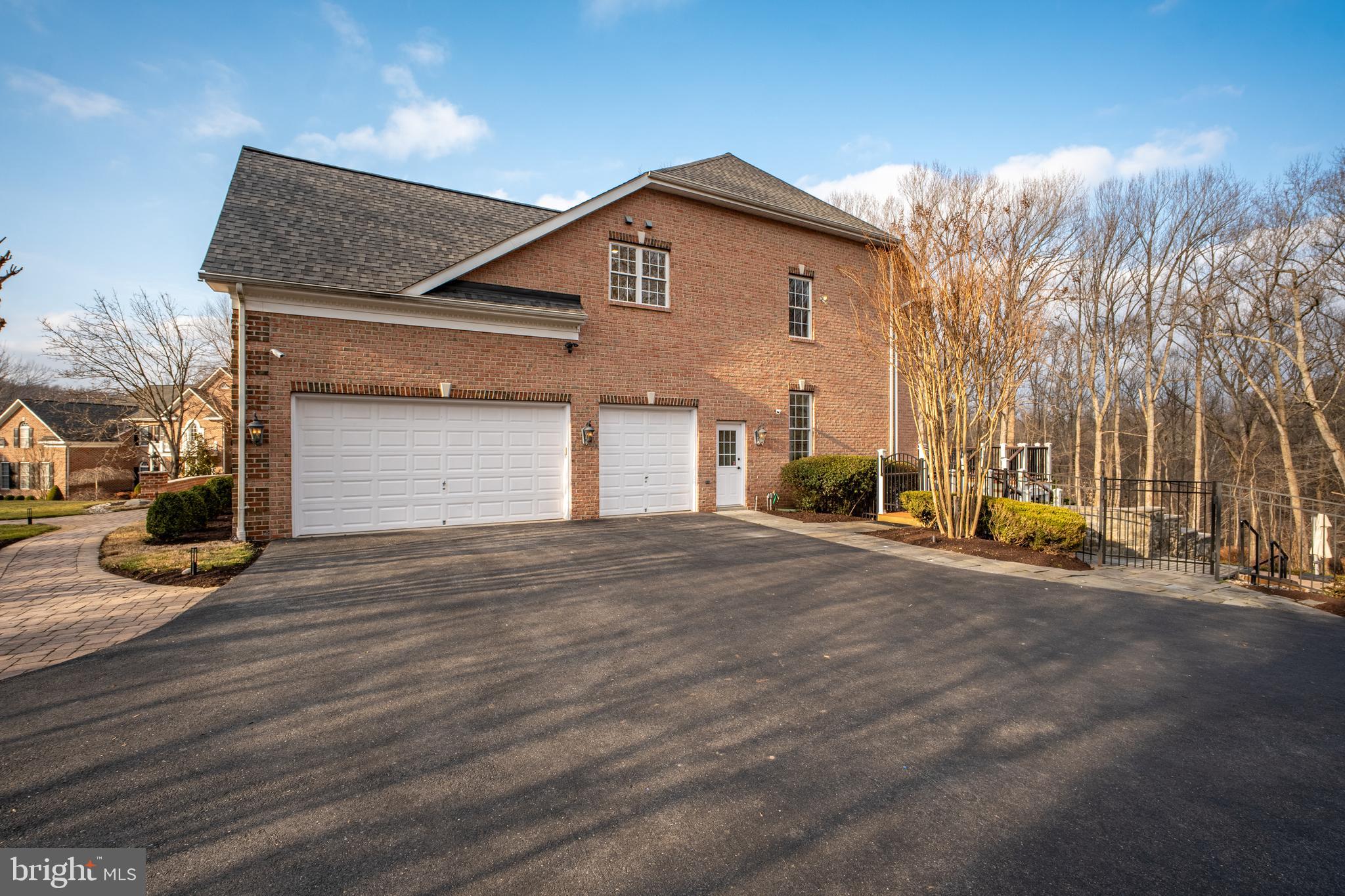 CLARKSVILLE HUNT - Residential