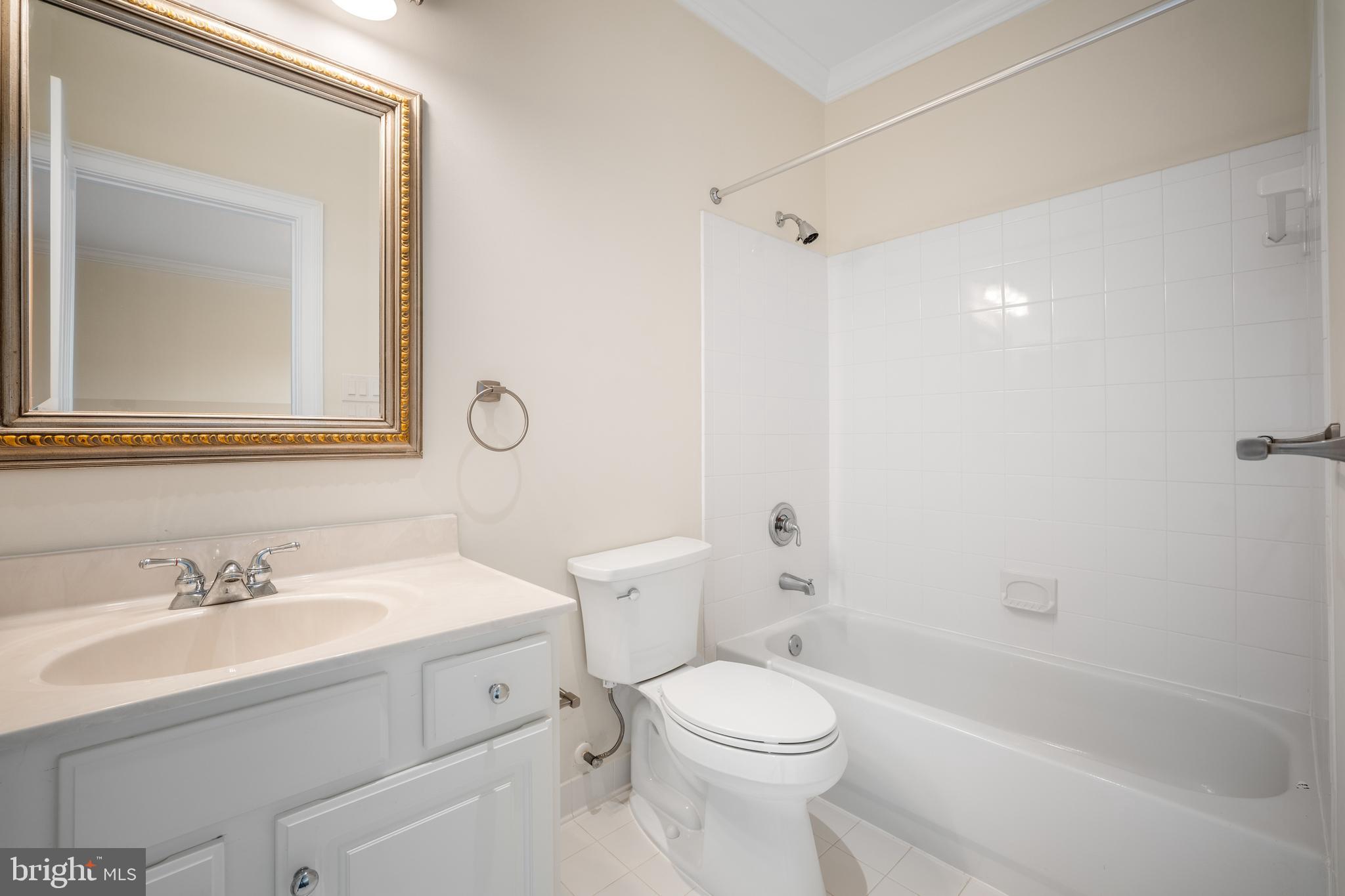 CLARKSVILLE HUNT - Residential