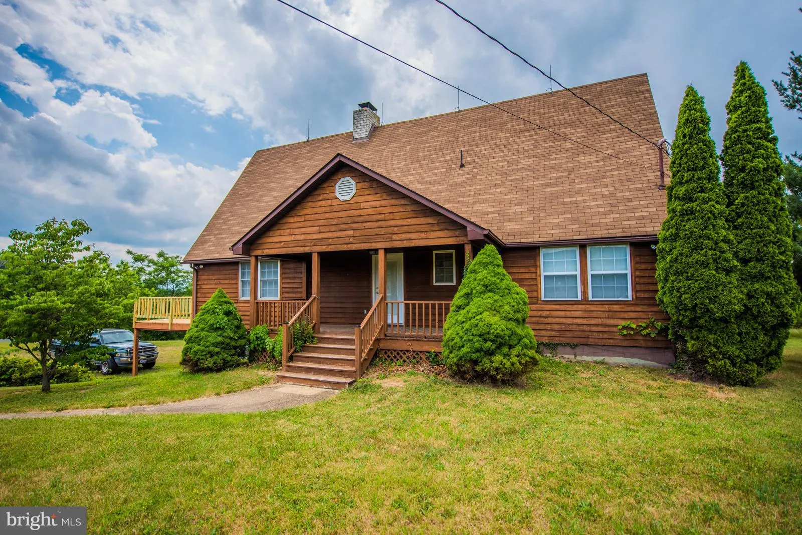 3906 Highland Ridge Road, Berkeley Springs, WV 25411