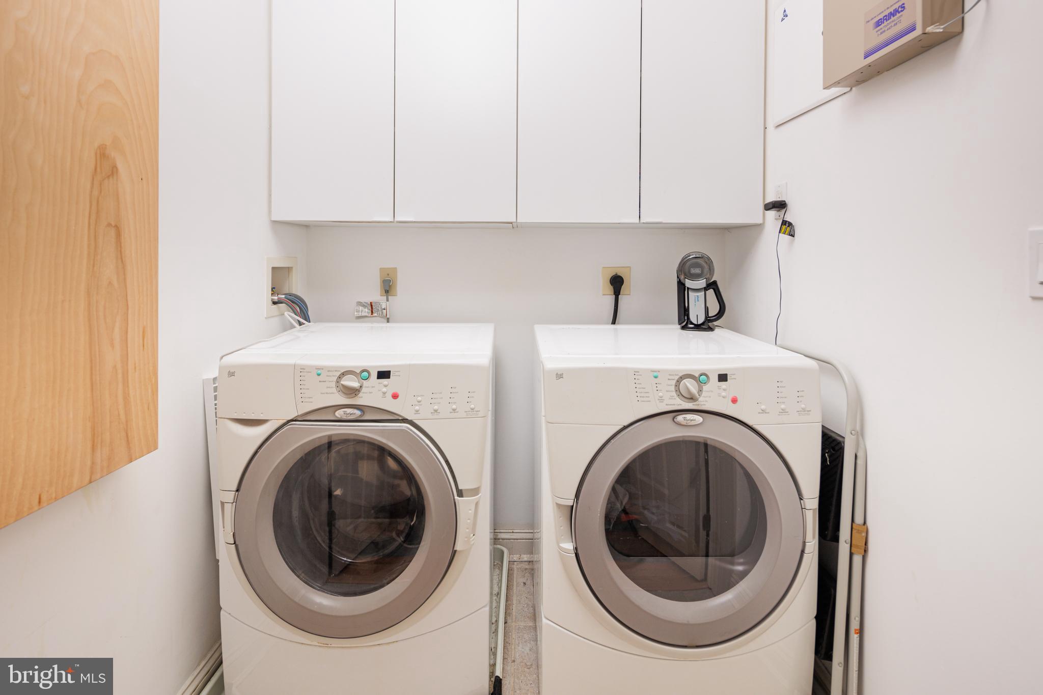 NORTH SHORE - Residential Lease