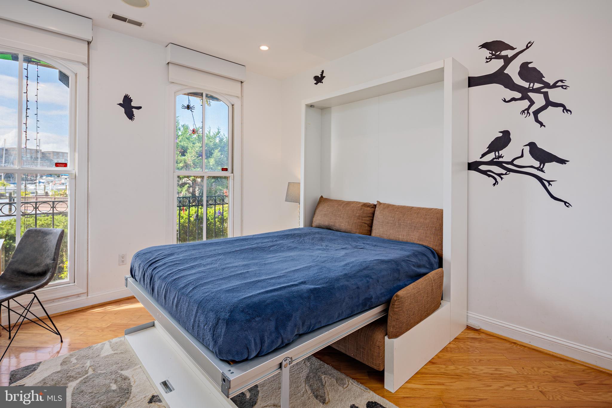 NORTH SHORE - Residential Lease