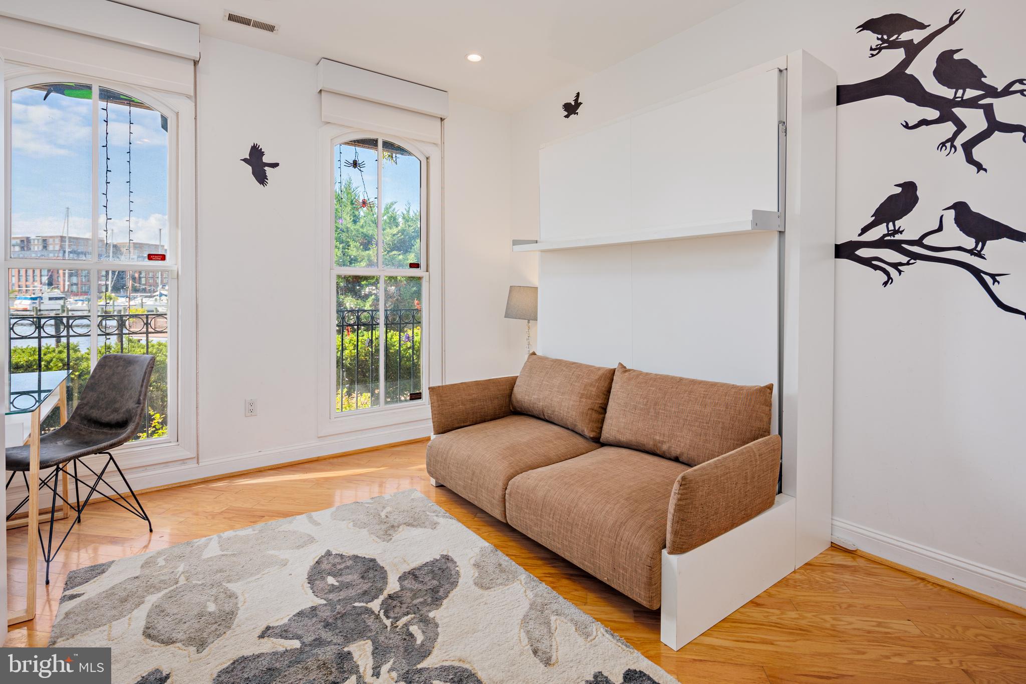 NORTH SHORE - Residential Lease