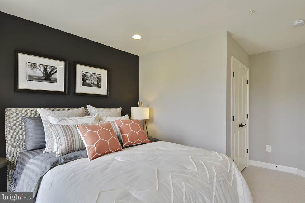 LANDSDALE - Residential