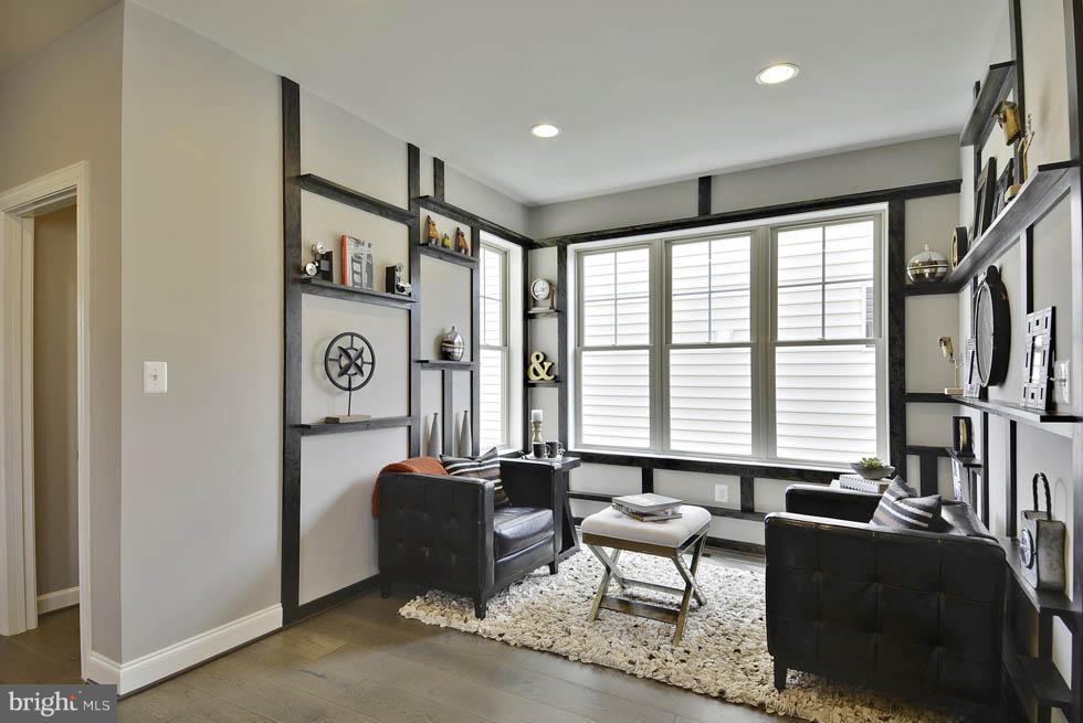 LANDSDALE - Residential