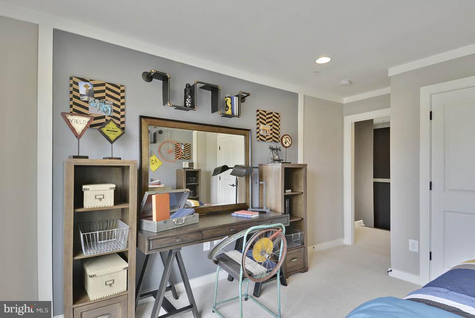 LANDSDALE - Residential