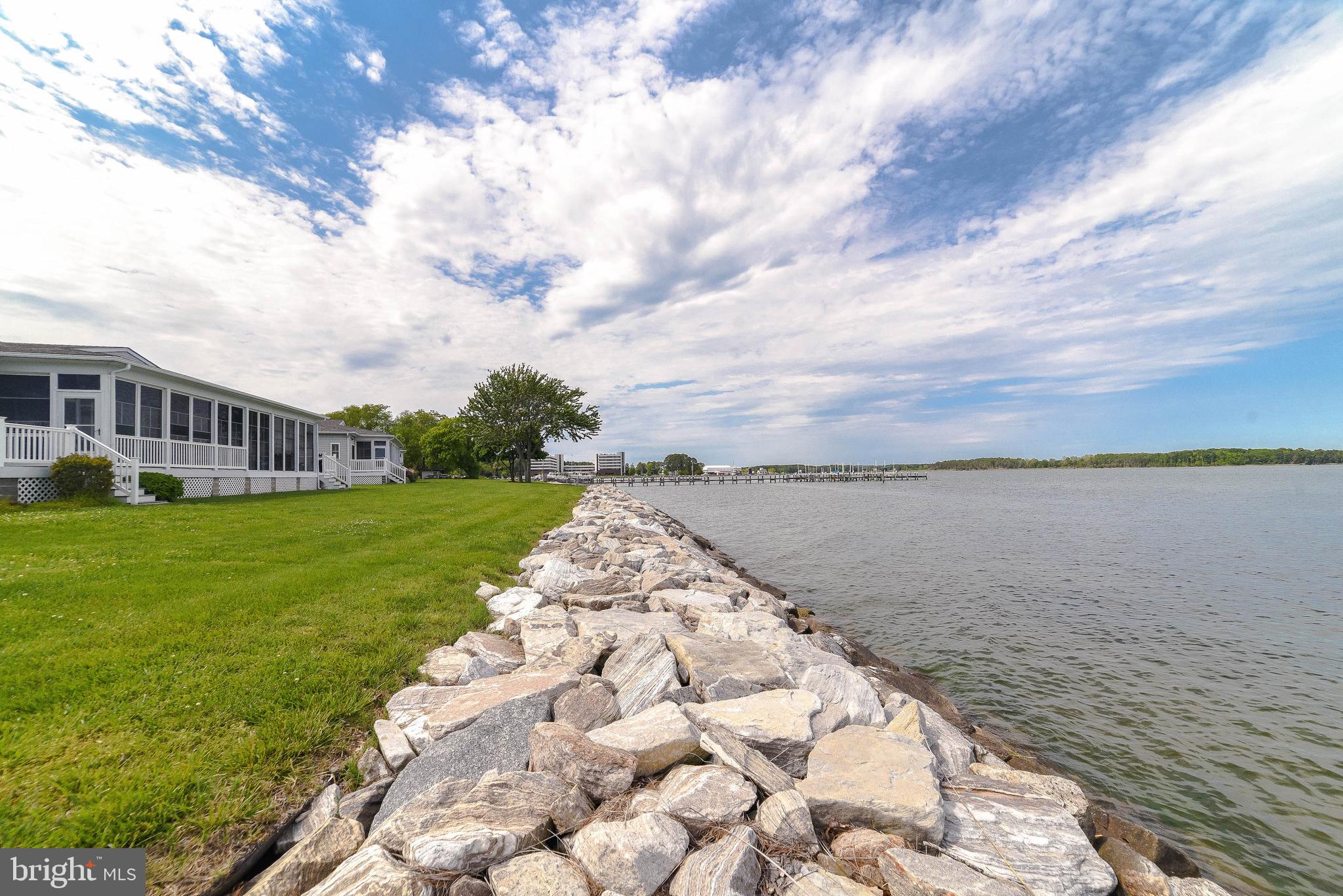 ST GEORGE PIER - Residential