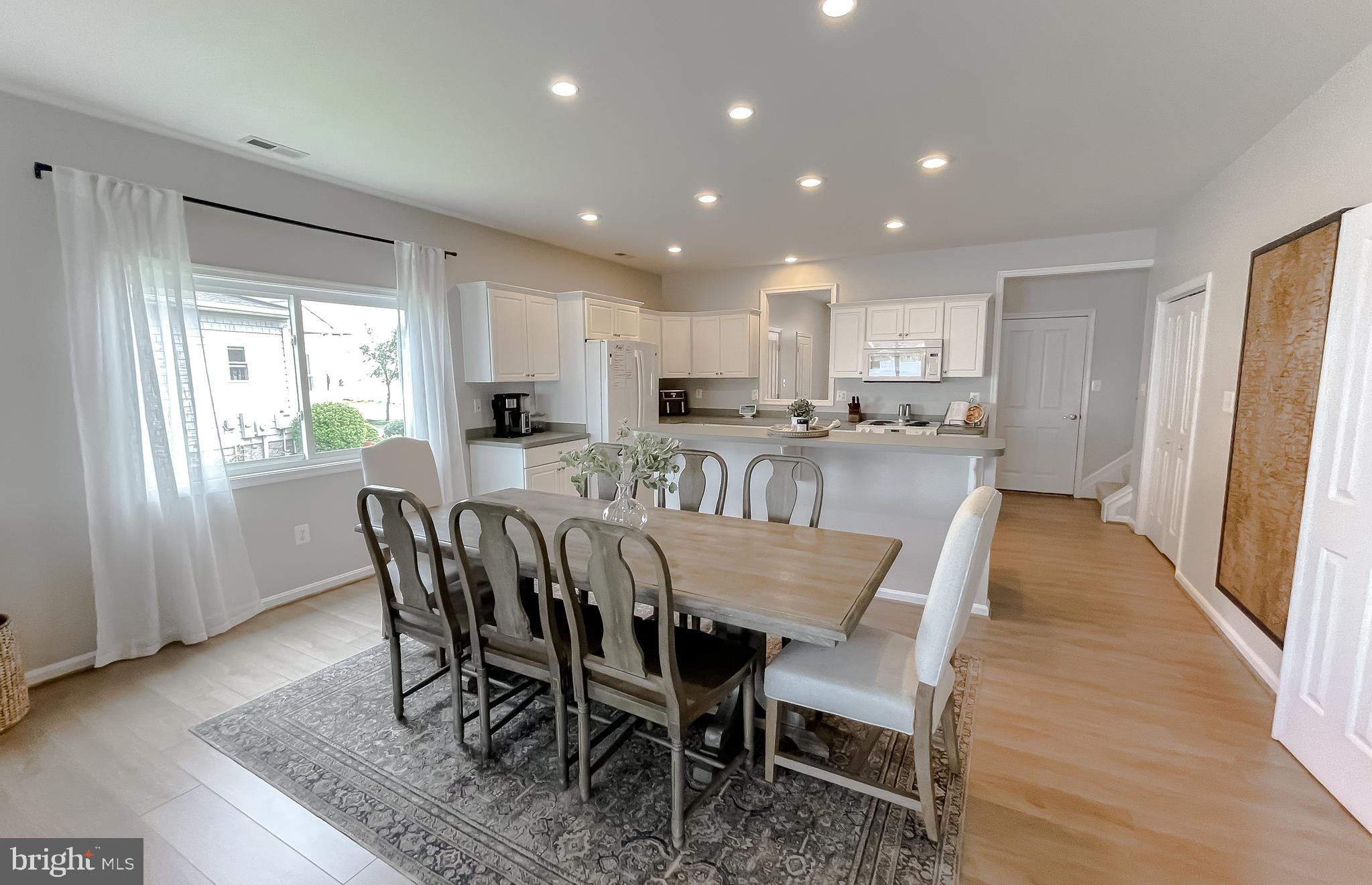 ST GEORGE PIER - Residential