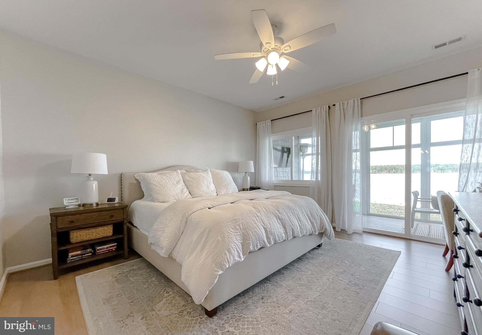 ST GEORGE PIER - Residential