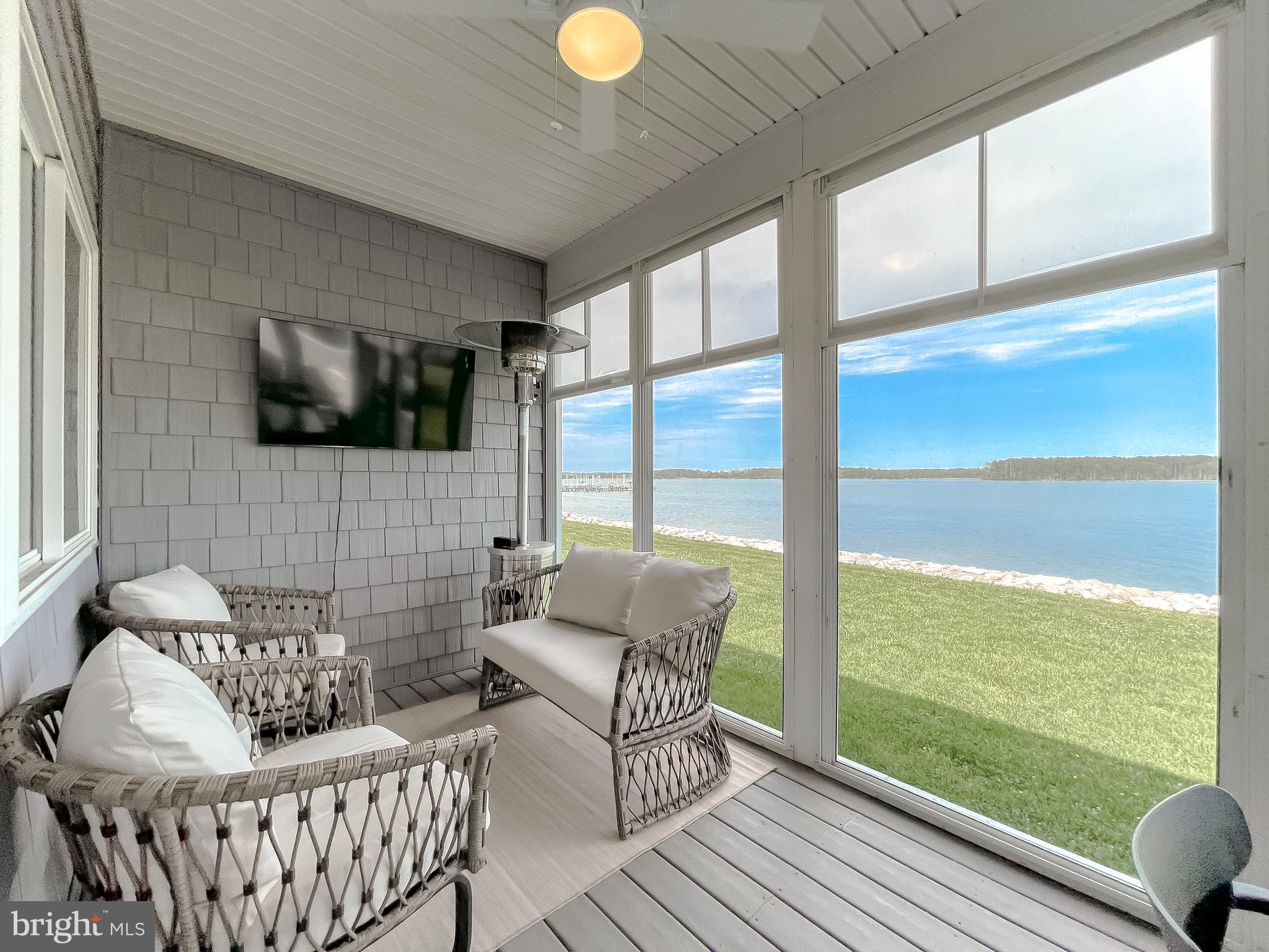 ST GEORGE PIER - Residential