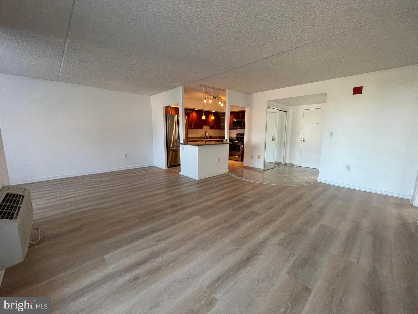 200-10 LOMBARD STREET 501