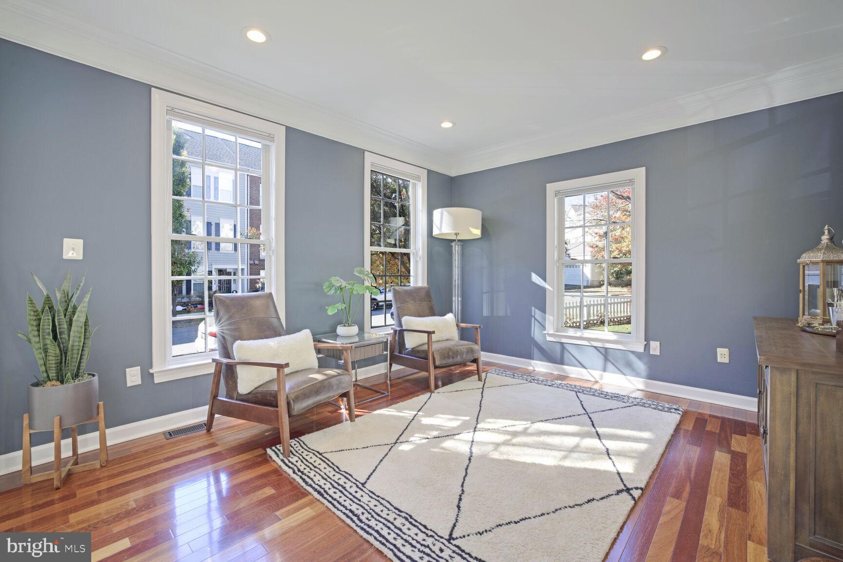 LAKELANDS - Residential