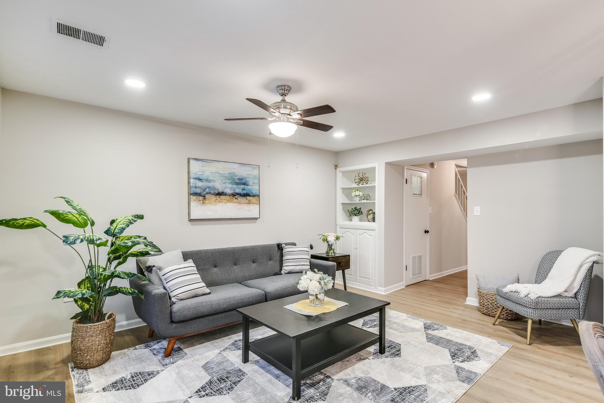 HERITAGE WALK - Residential