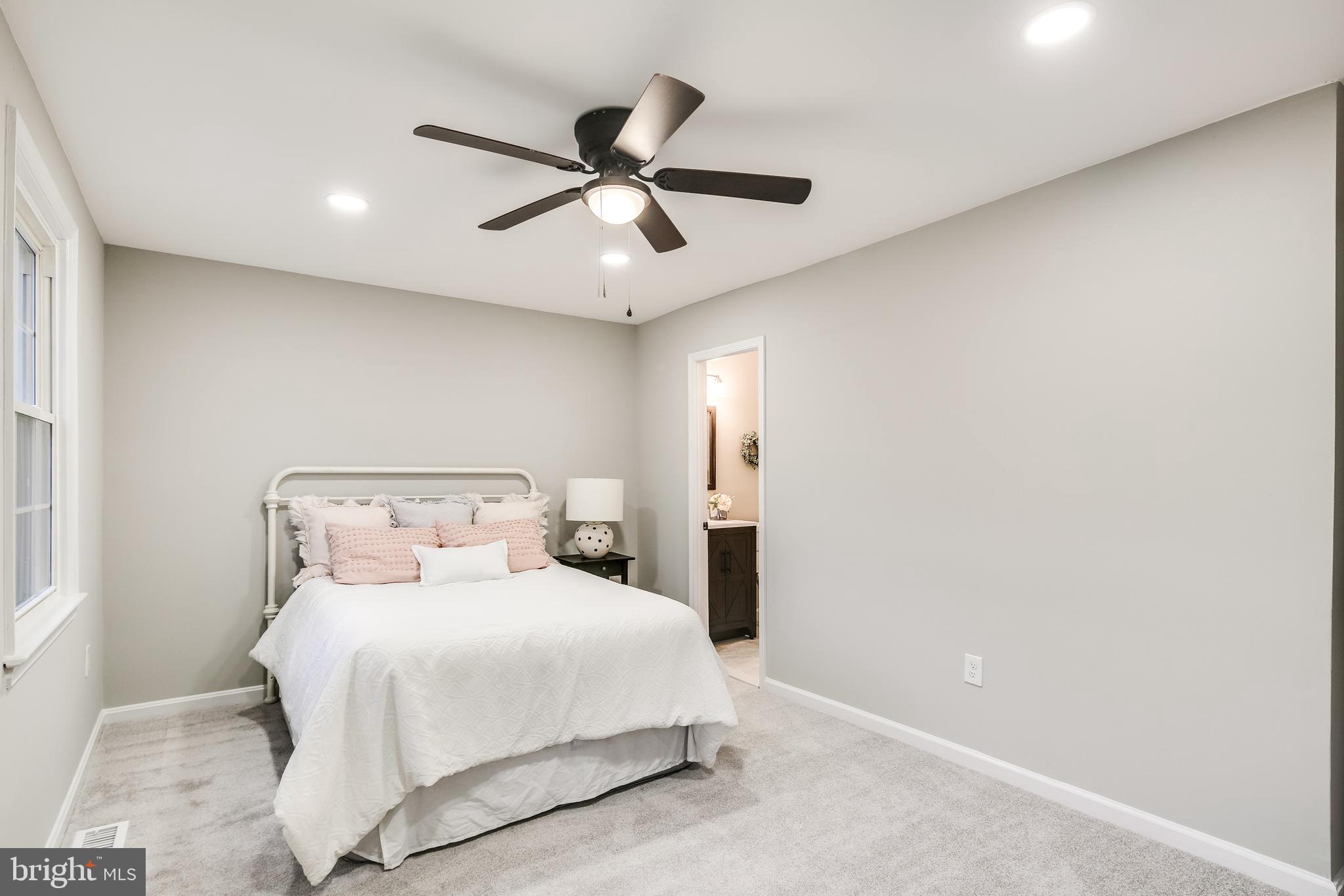 HERITAGE WALK - Residential