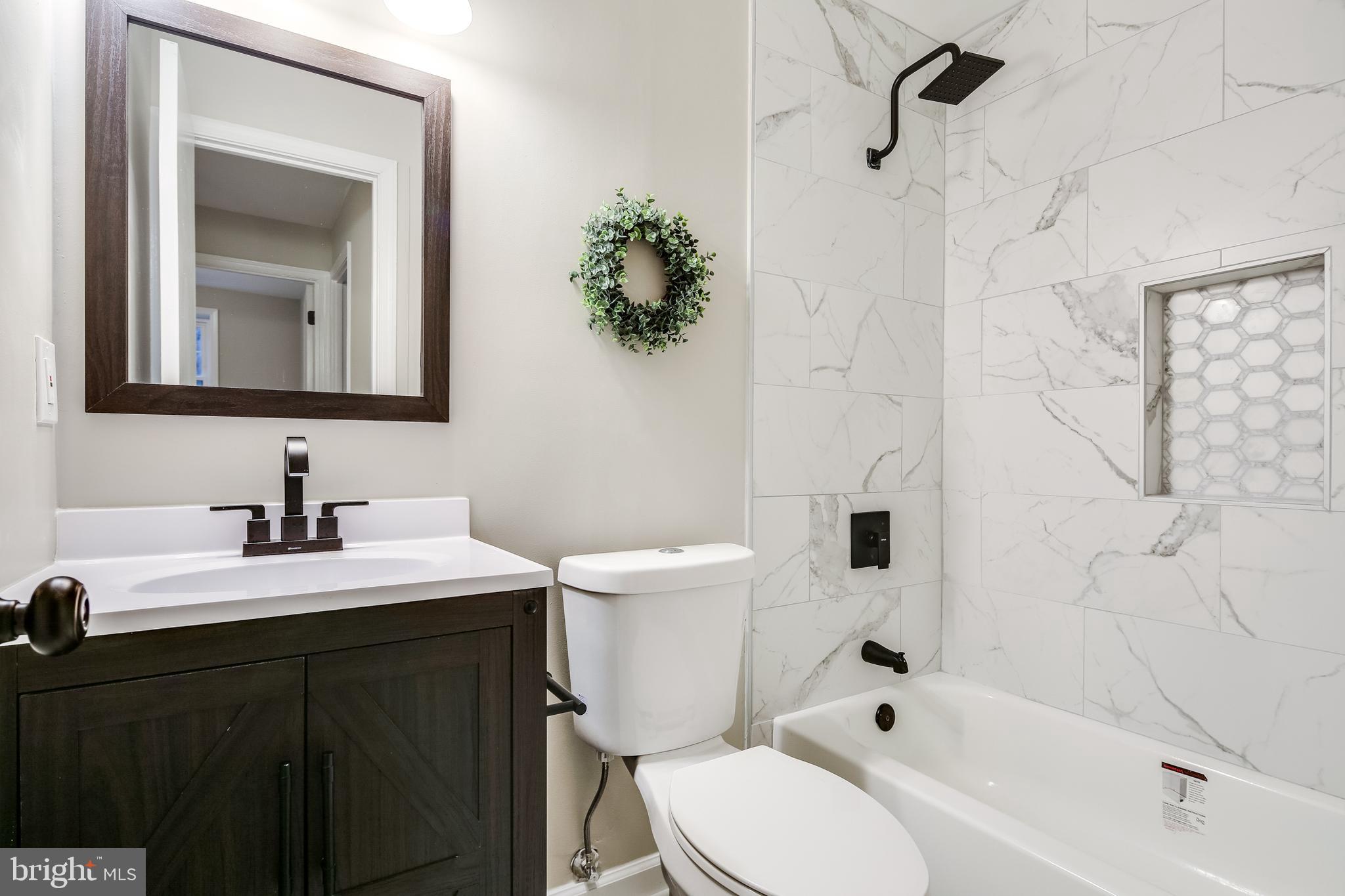 HERITAGE WALK - Residential