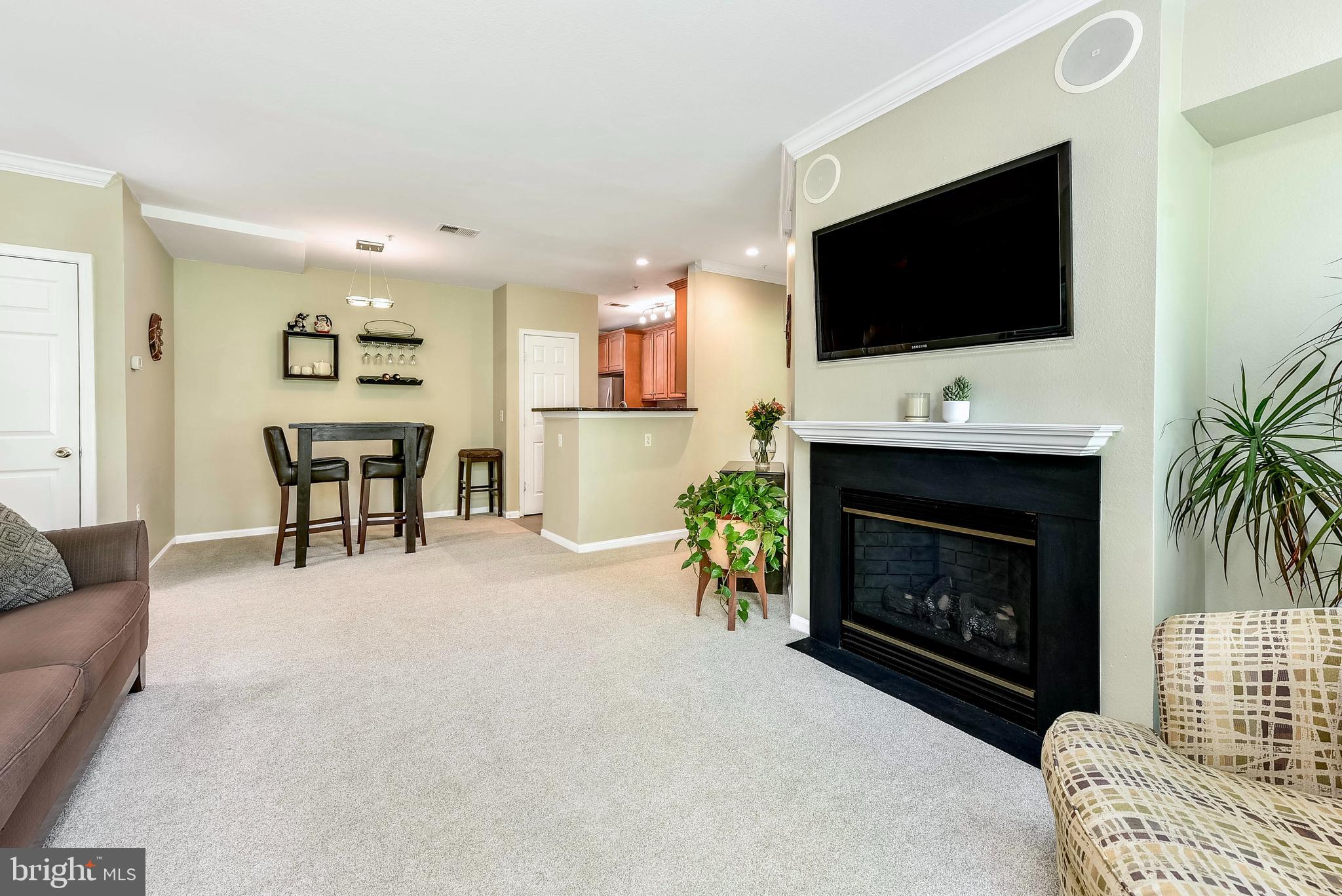 FOX MILL STATION - Residential