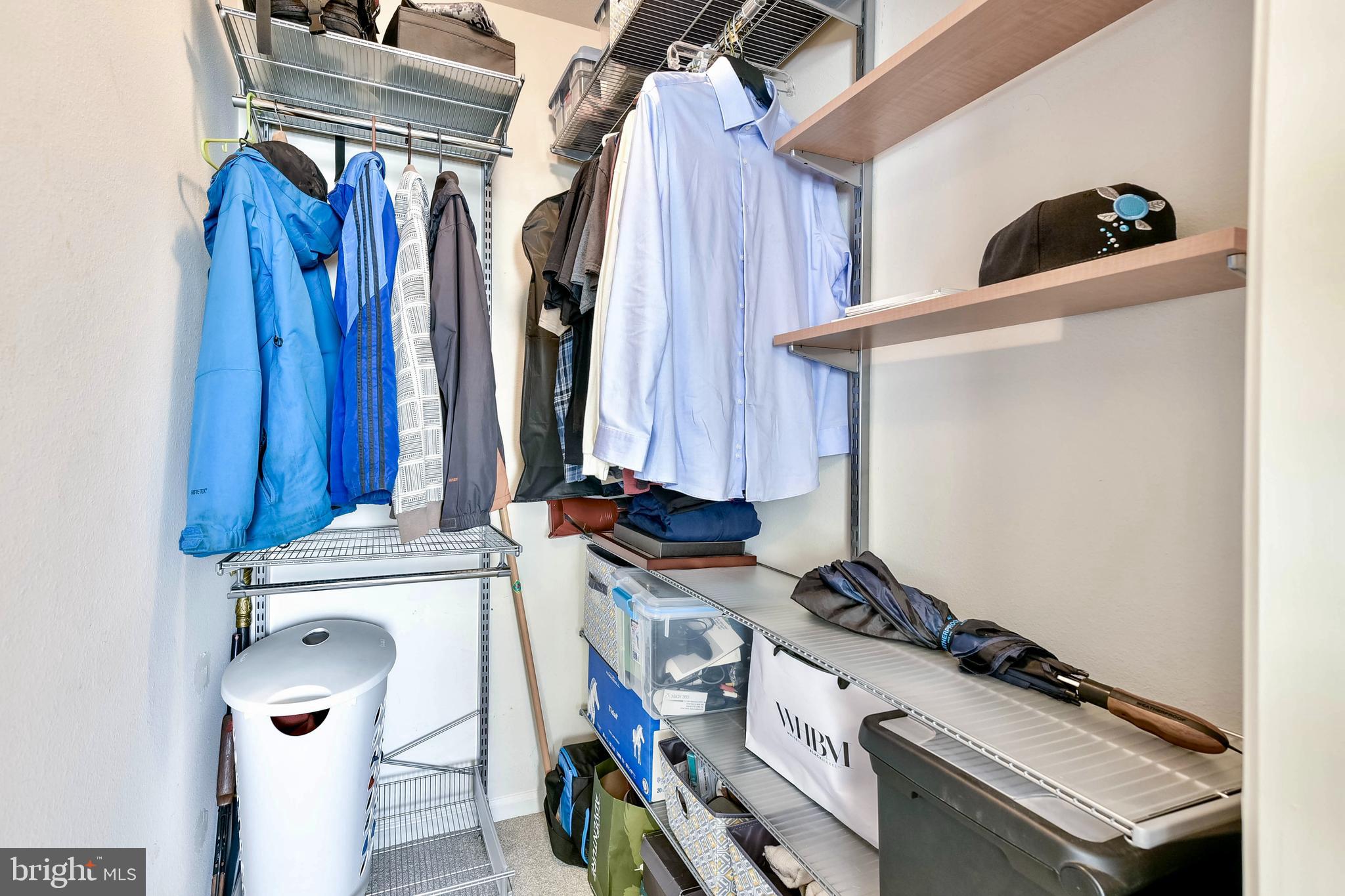 FOX MILL STATION - Residential