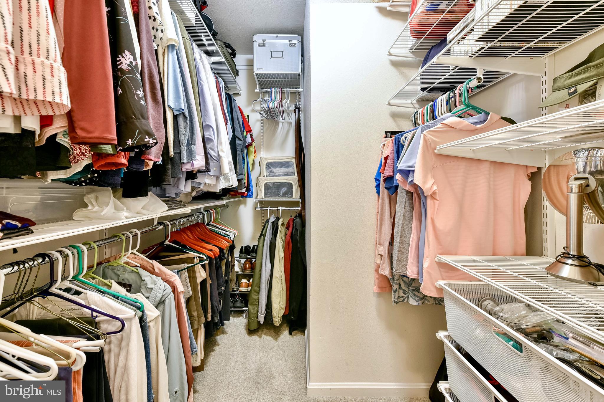 FOX MILL STATION - Residential