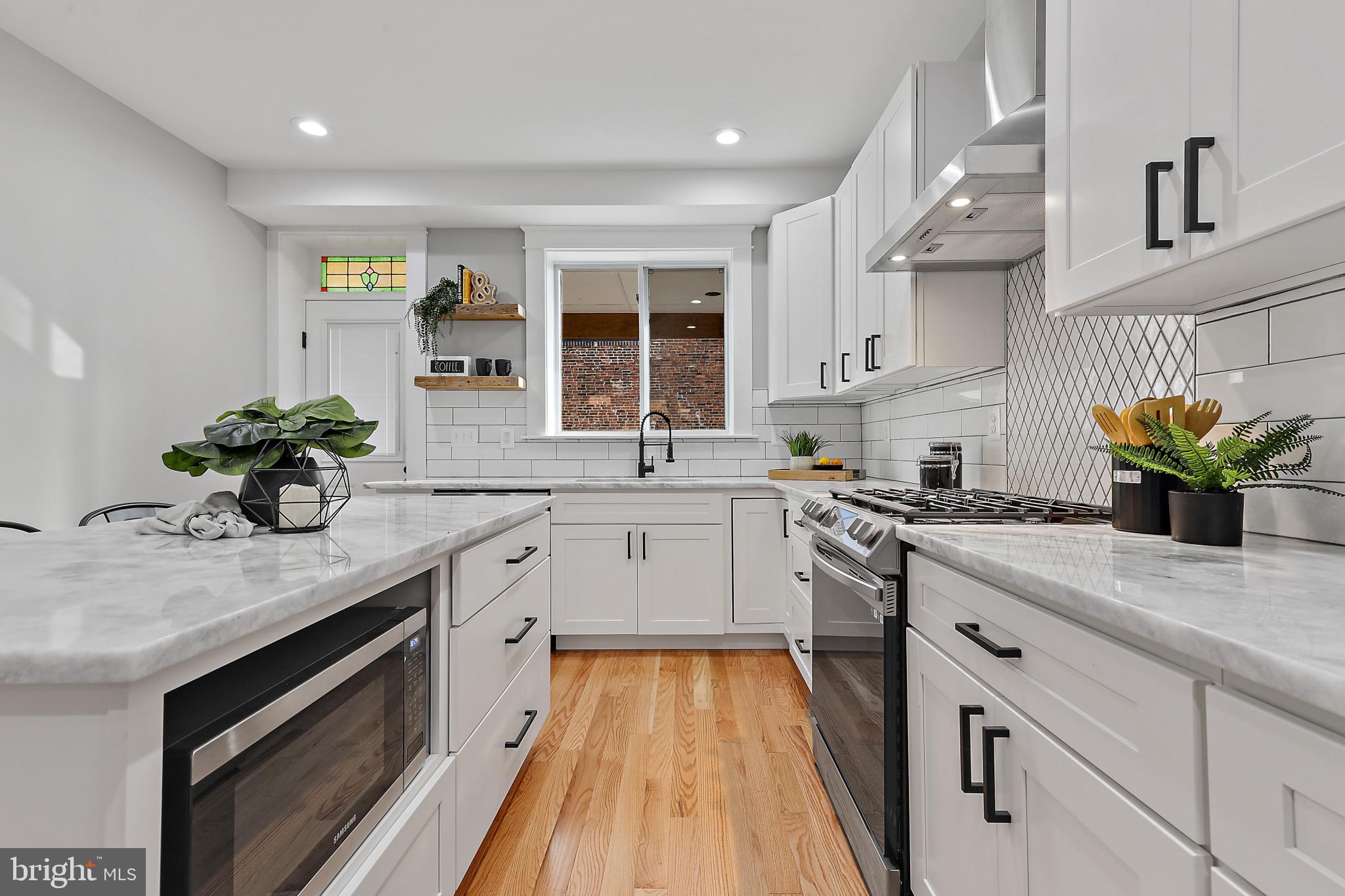 BREWERS HILL - Residential