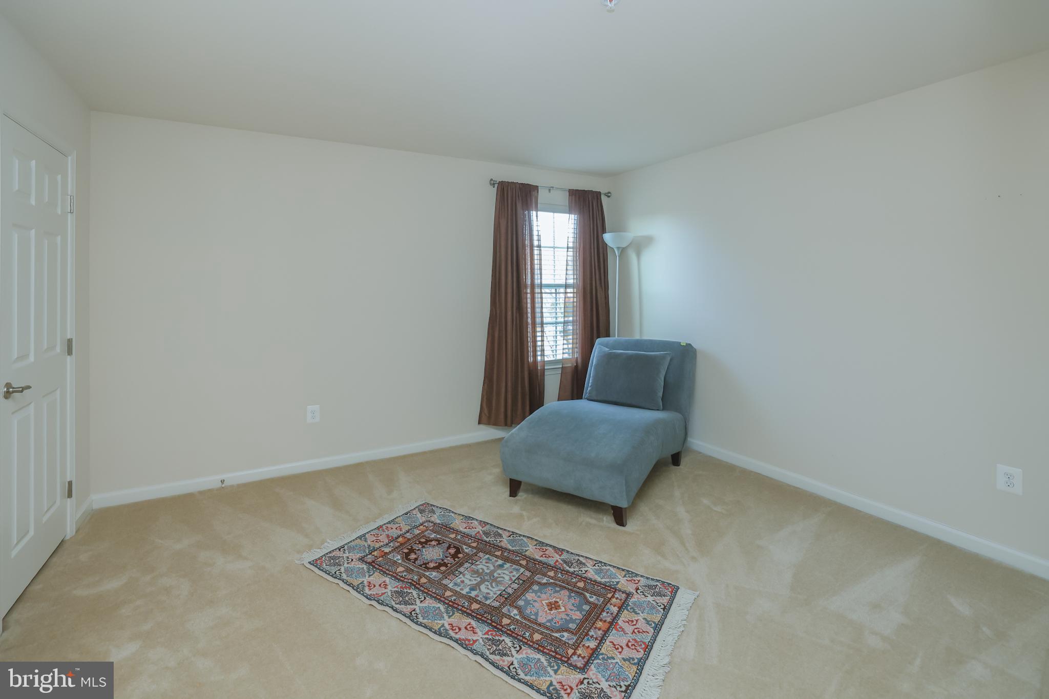 PINE GROVE - Residential Lease