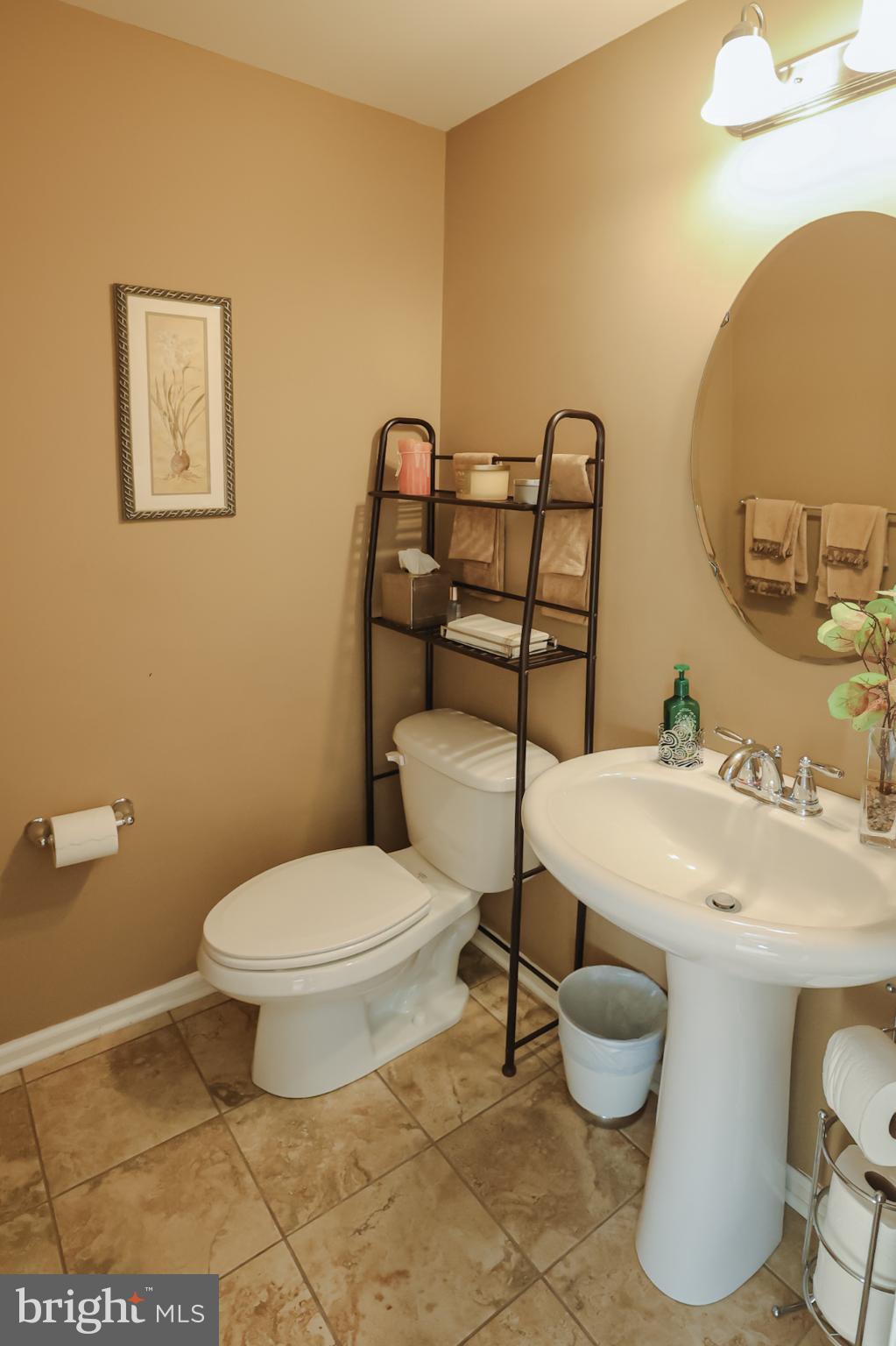 PINE GROVE - Residential Lease