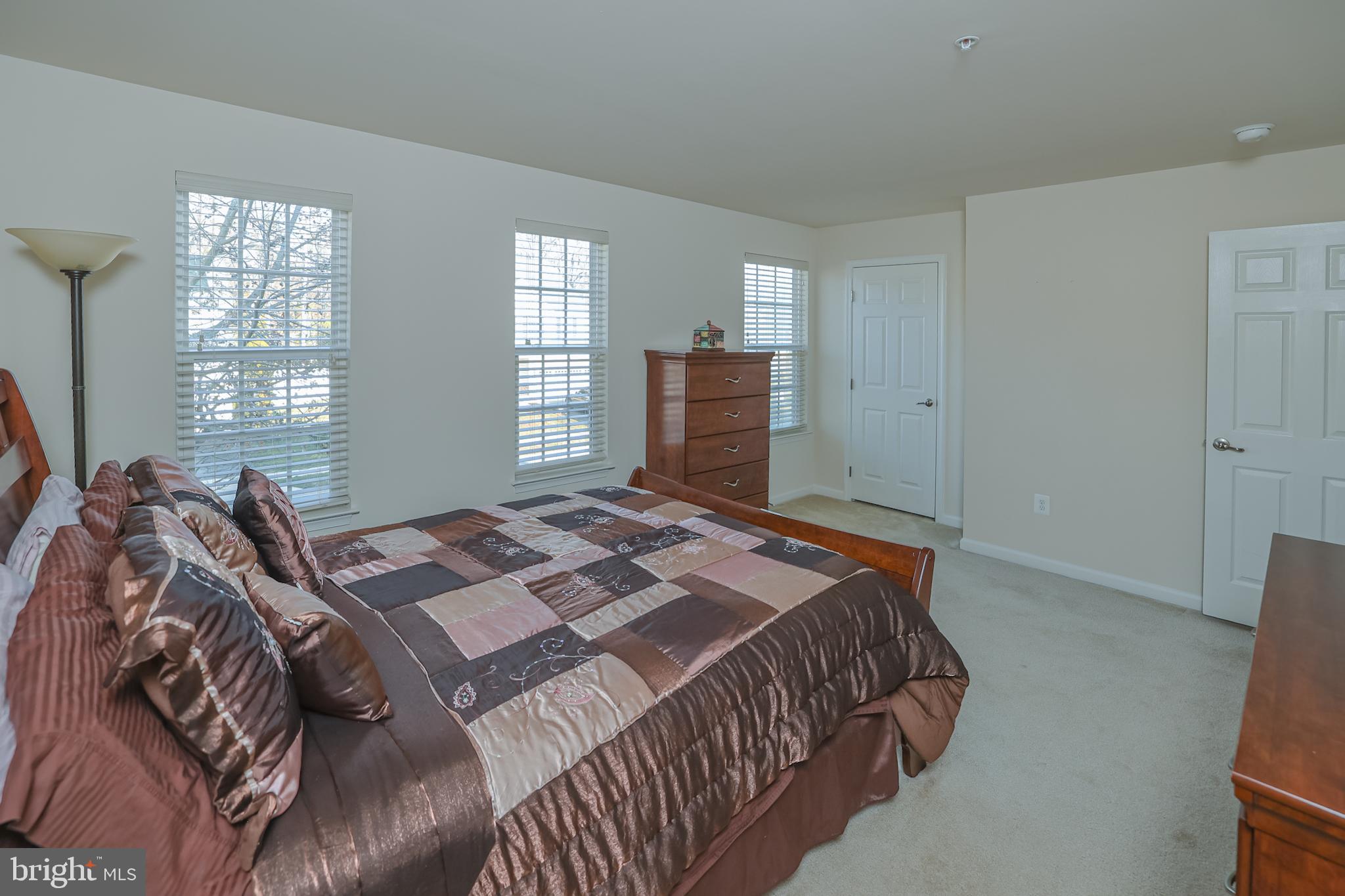 PINE GROVE - Residential Lease