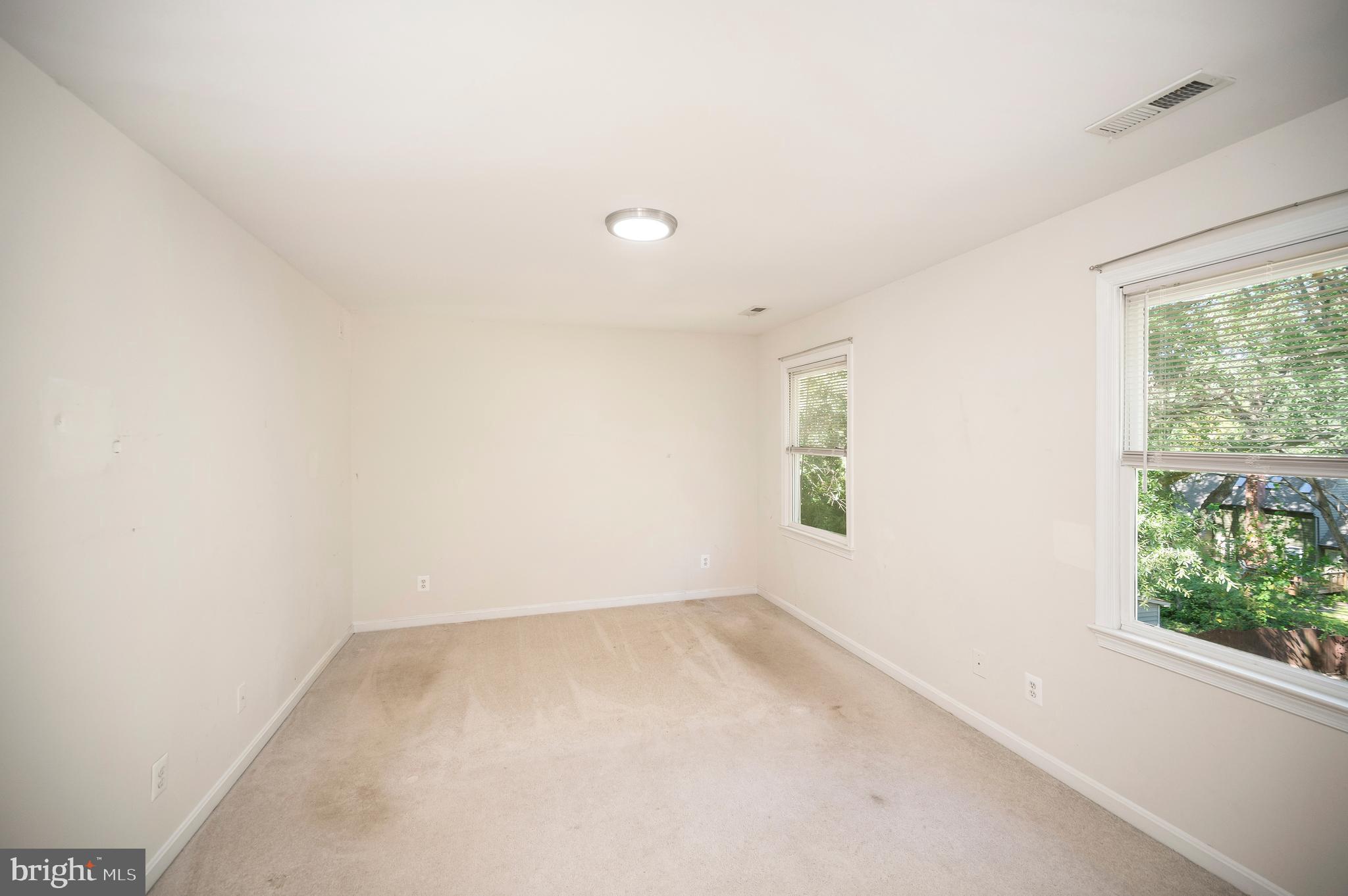 CAMELOT - Residential