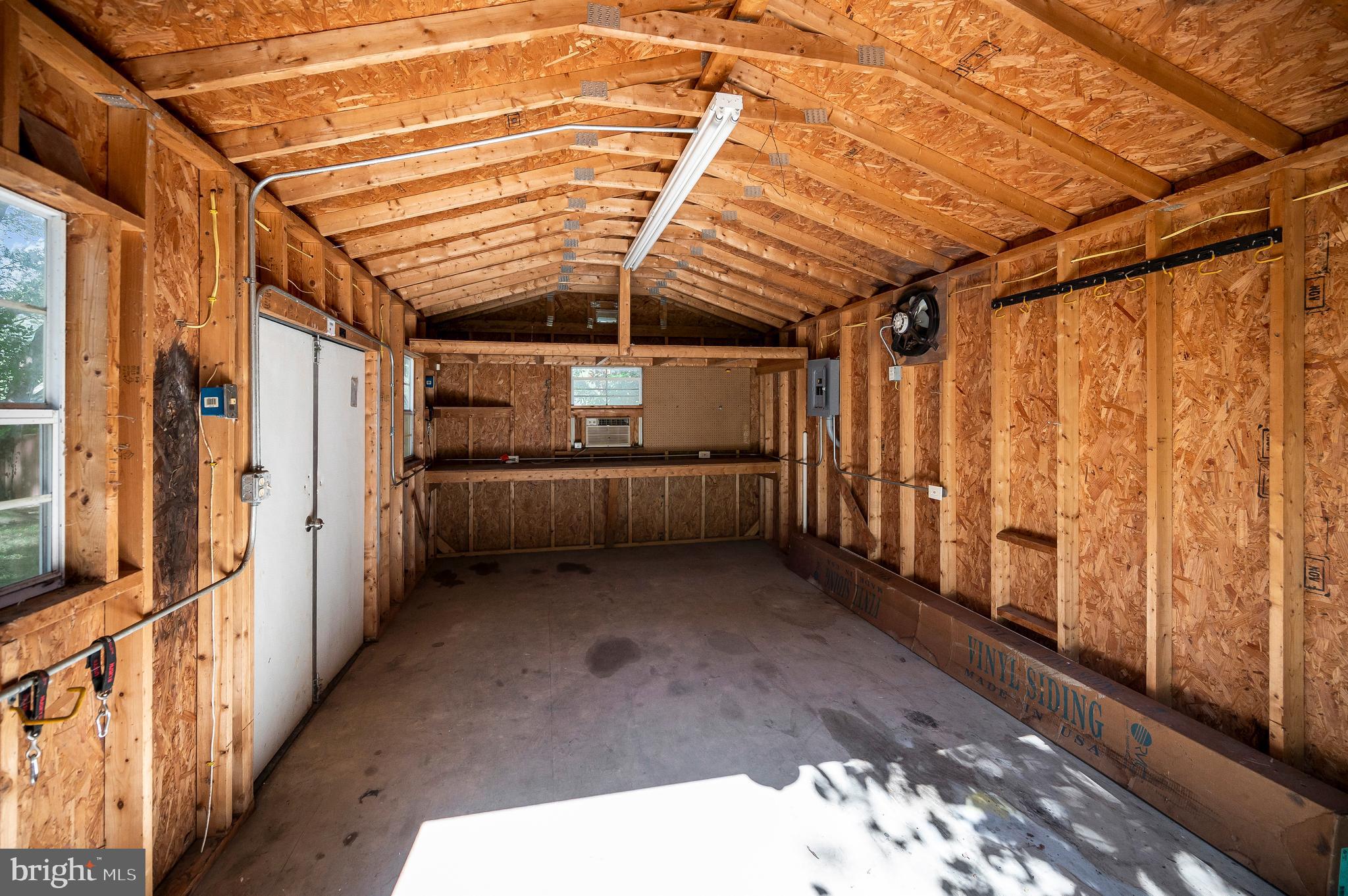 CAMELOT - Residential