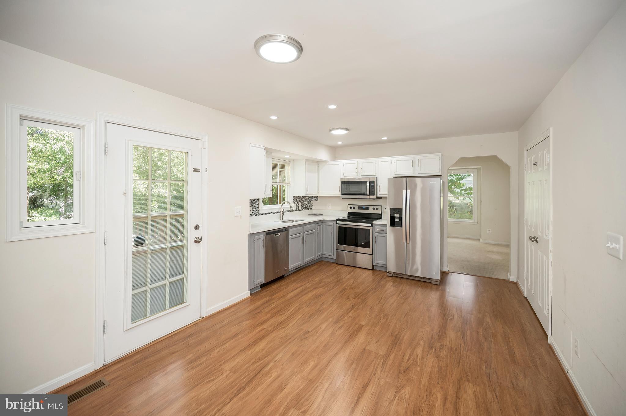 CAMELOT - Residential