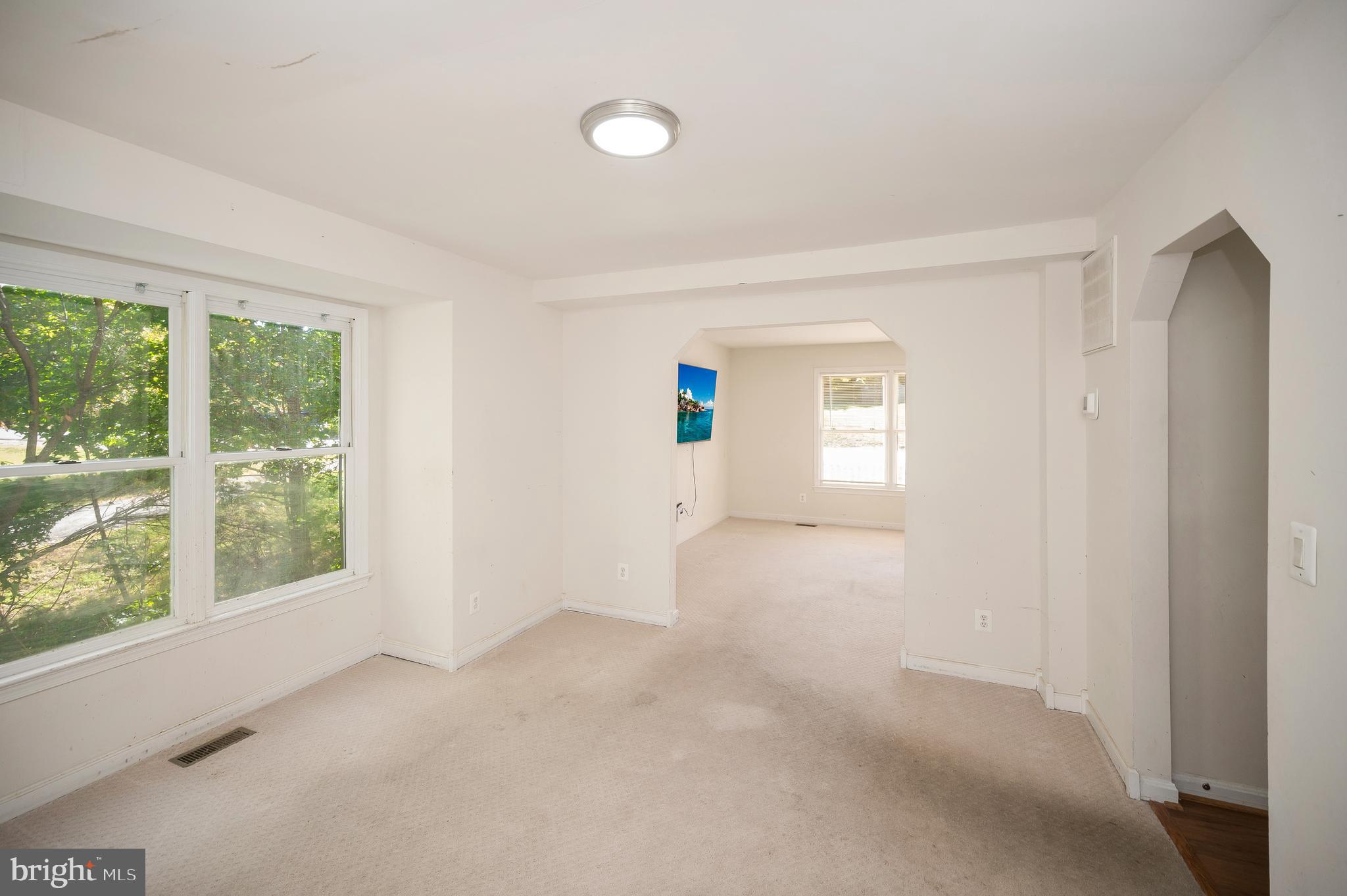 CAMELOT - Residential