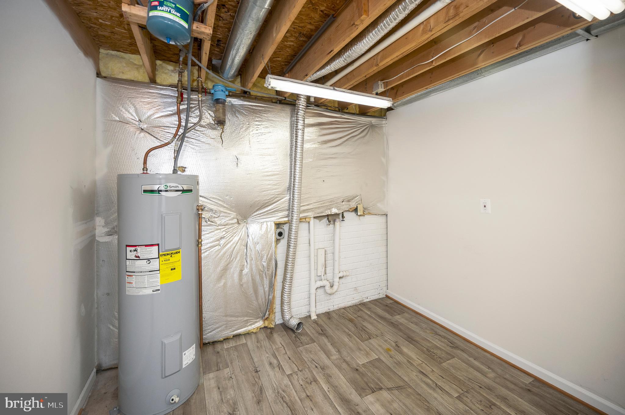 CAMELOT - Residential