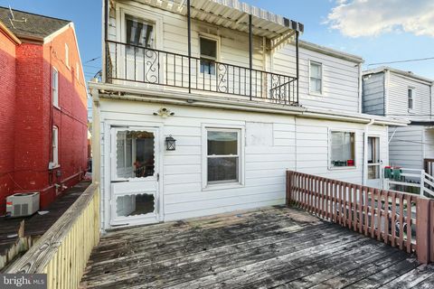 Tiny photo for 1437 W King Street, YORK, PA 17404 (MLS # PAYK2093198)