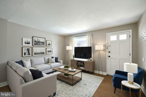 Tiny photo for 1437 W King Street, YORK, PA 17404 (MLS # PAYK2093198)