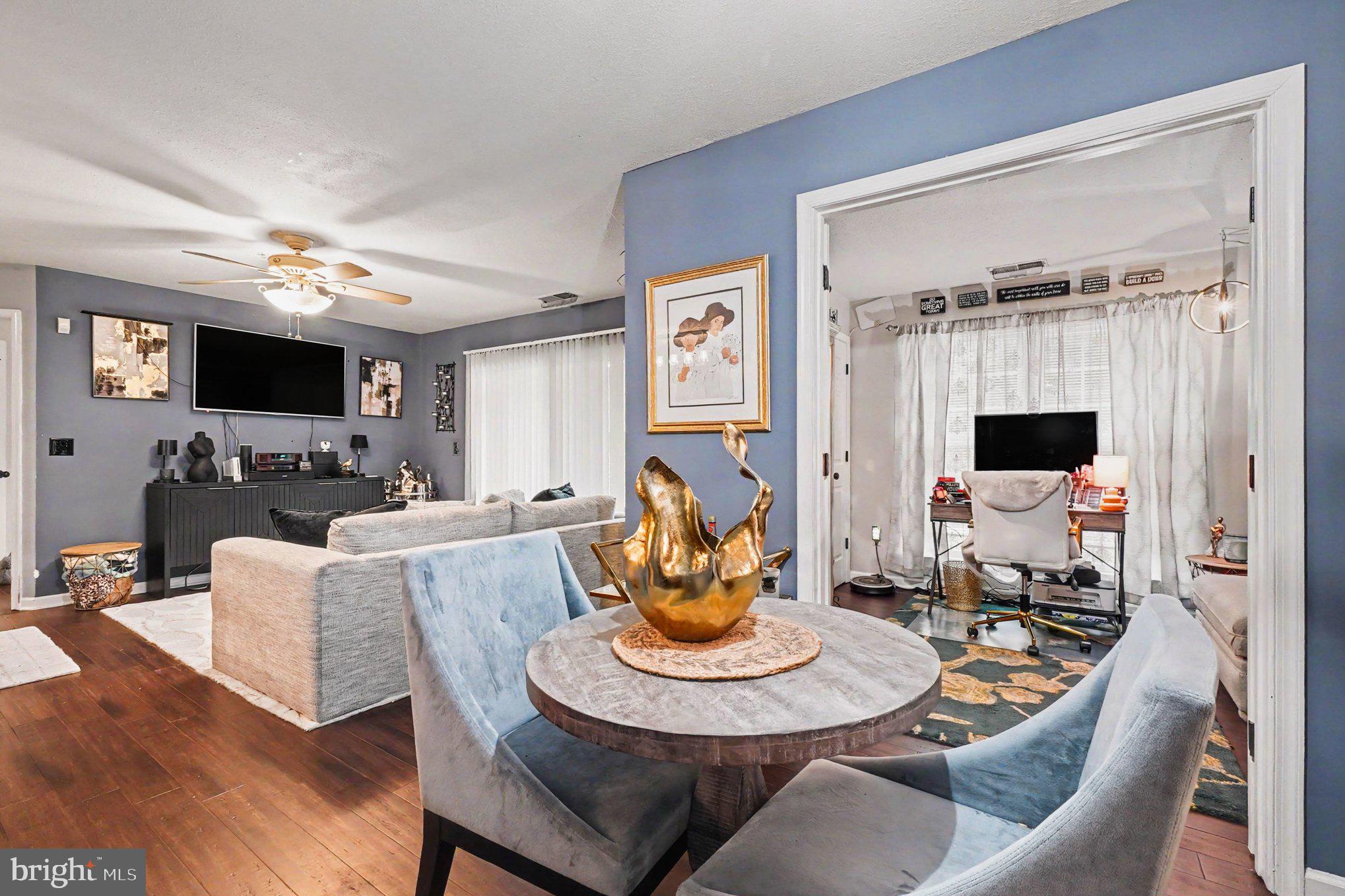 ASHLAR HILL - Residential