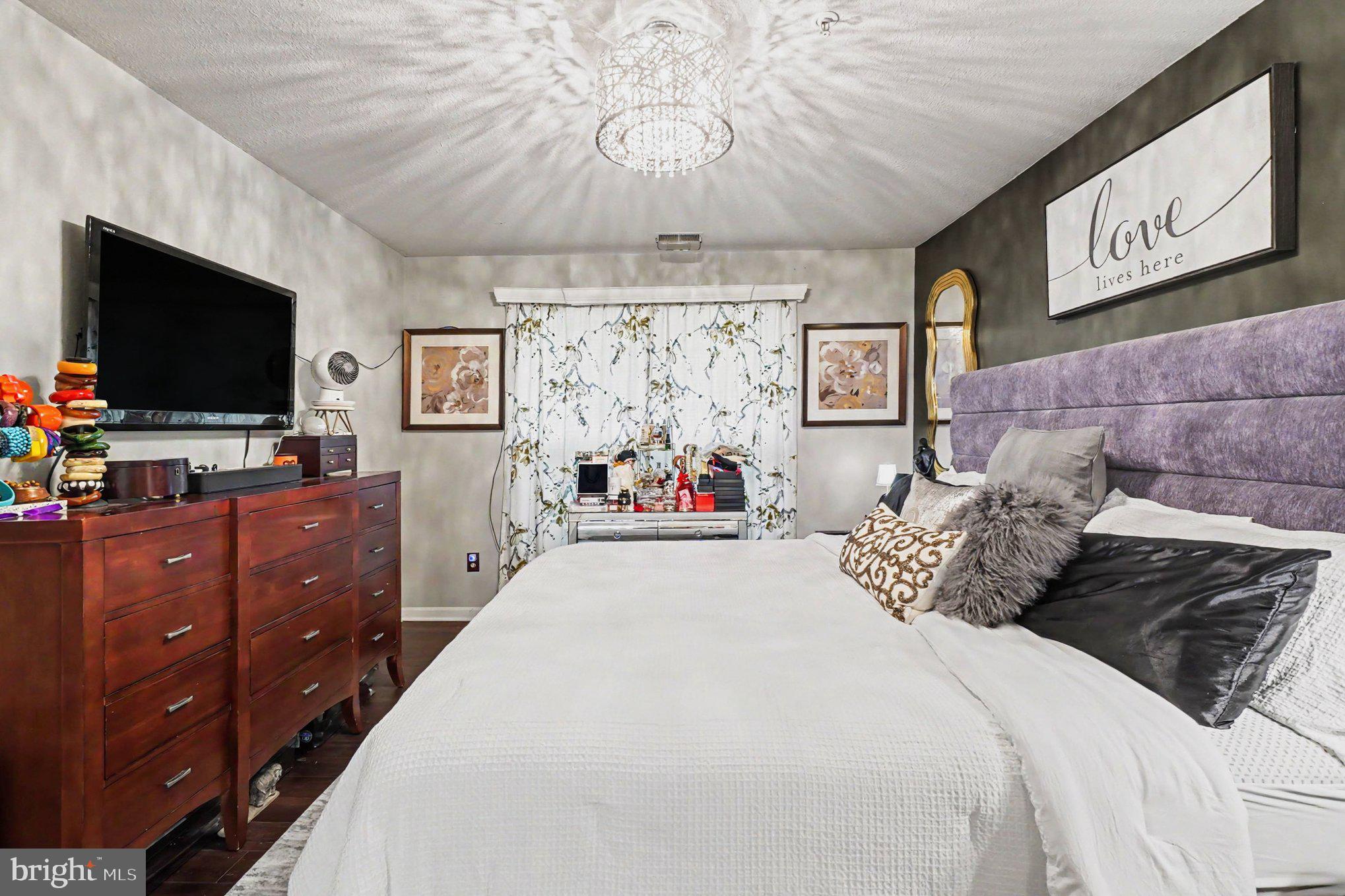 ASHLAR HILL - Residential