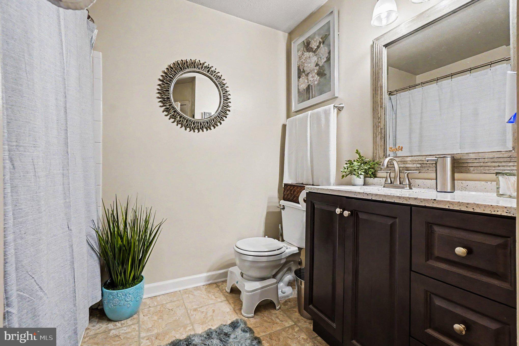 ASHLAR HILL - Residential