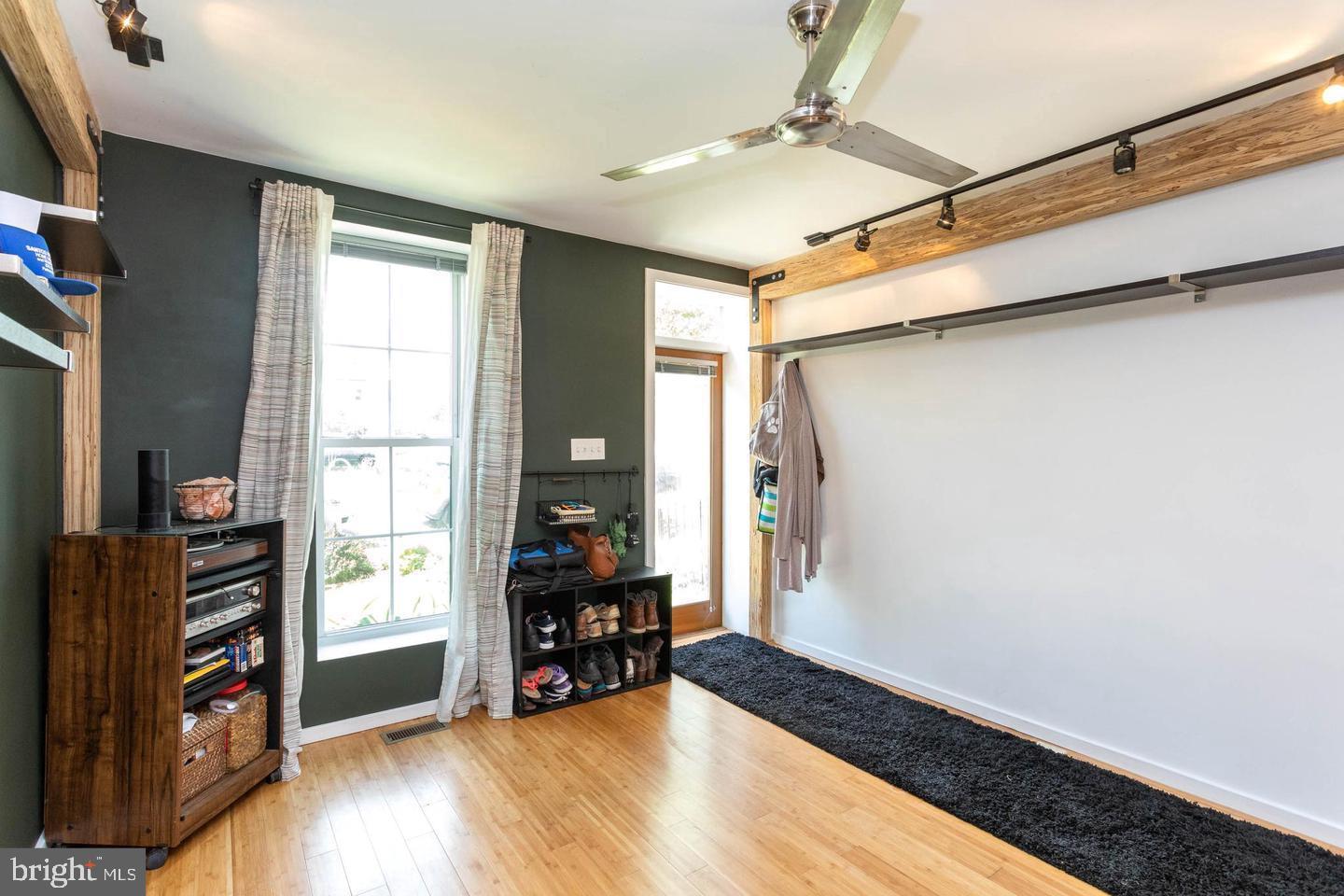 REMINGTON HISTORIC DISTRICT - Residential Lease